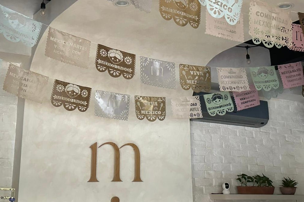 Outfits para la noche mexicana al estilo Mexicanartes