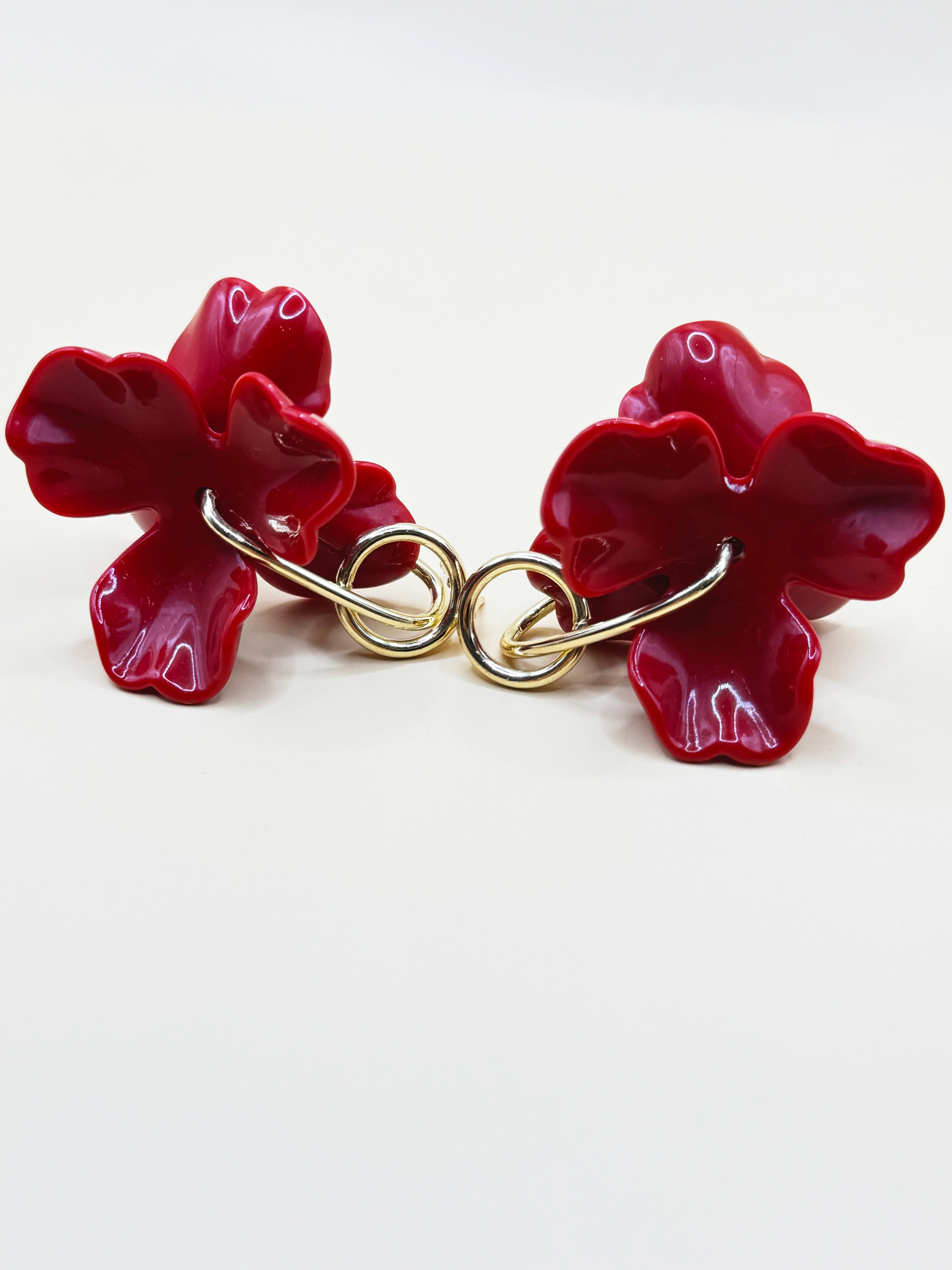 Aretes Flores Rojas N111