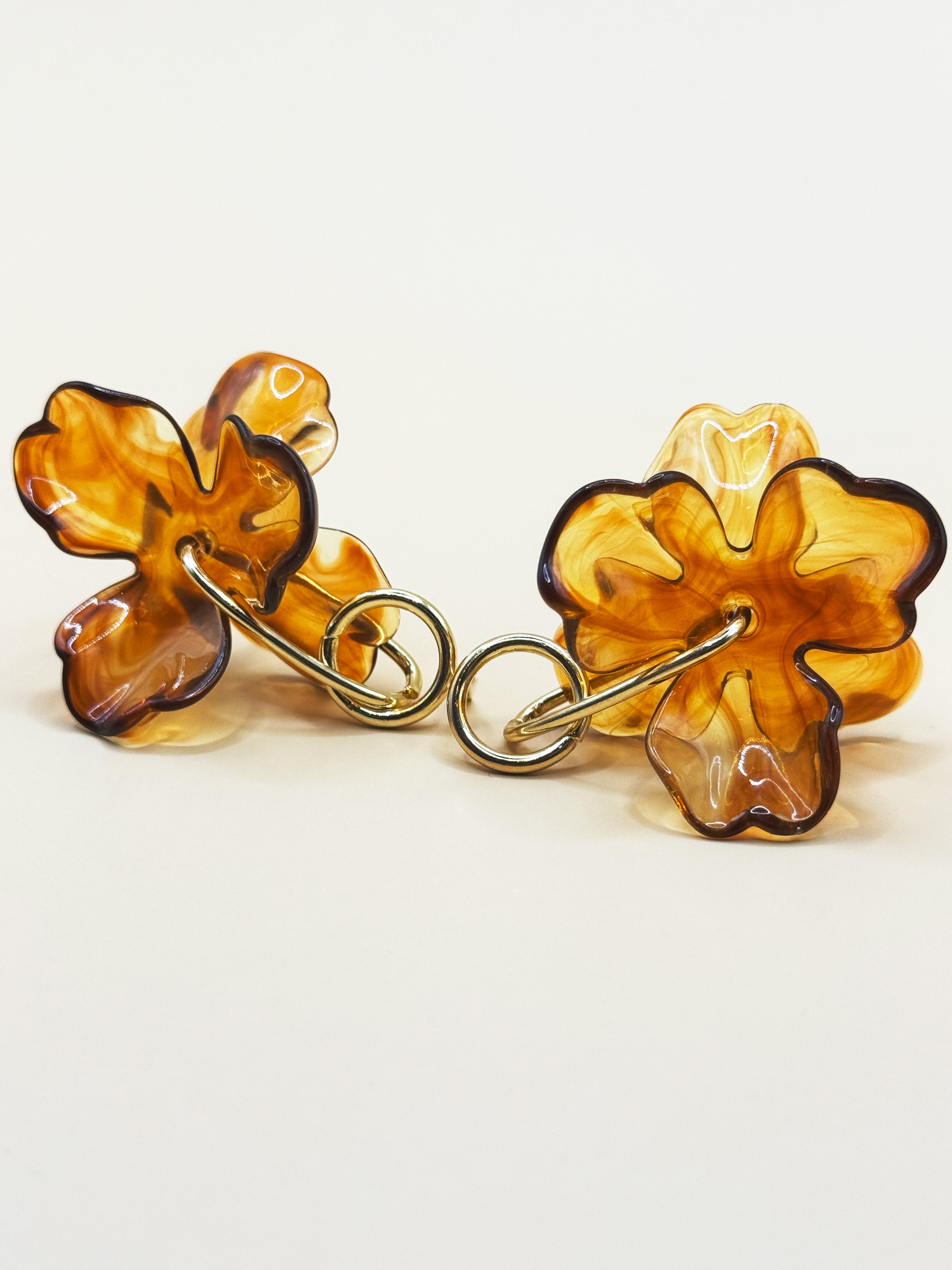 Aretes Flores Cafés N125
