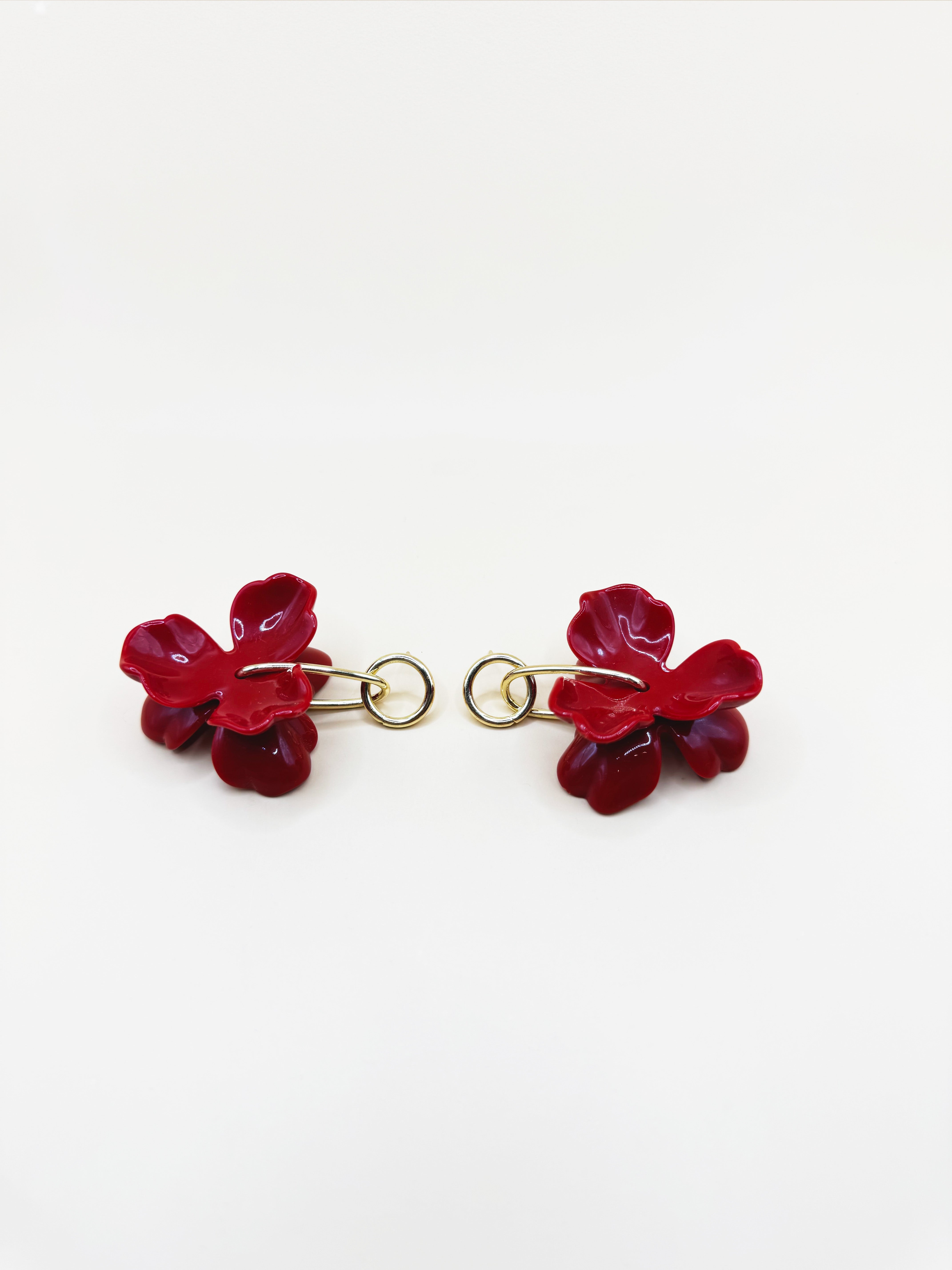 Aretes Flores Rojas N111
