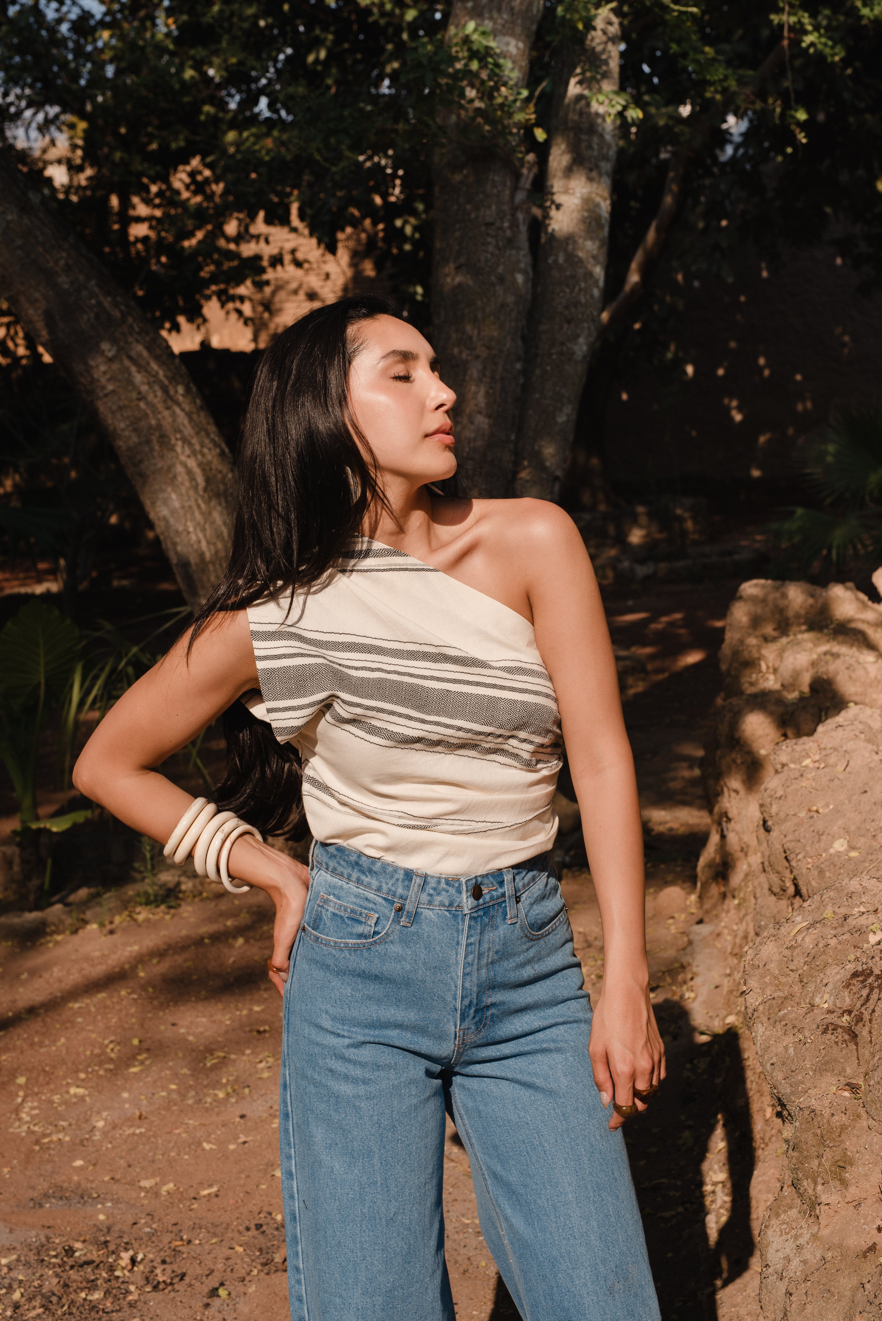 Blusa Esperanza Hueso/Negro Blusa Esperanza Hueso/Negro