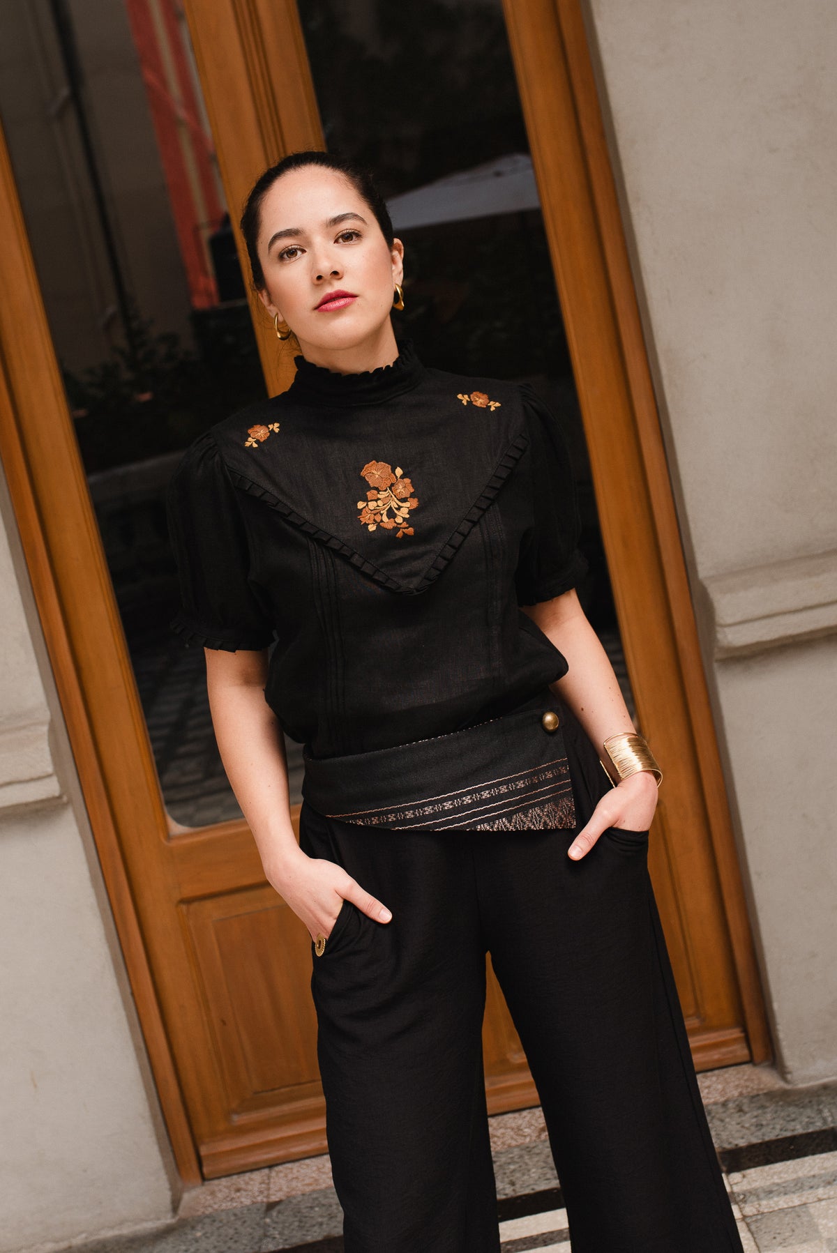 Blusa Hilos de Raíz El Legado Edición Especial
