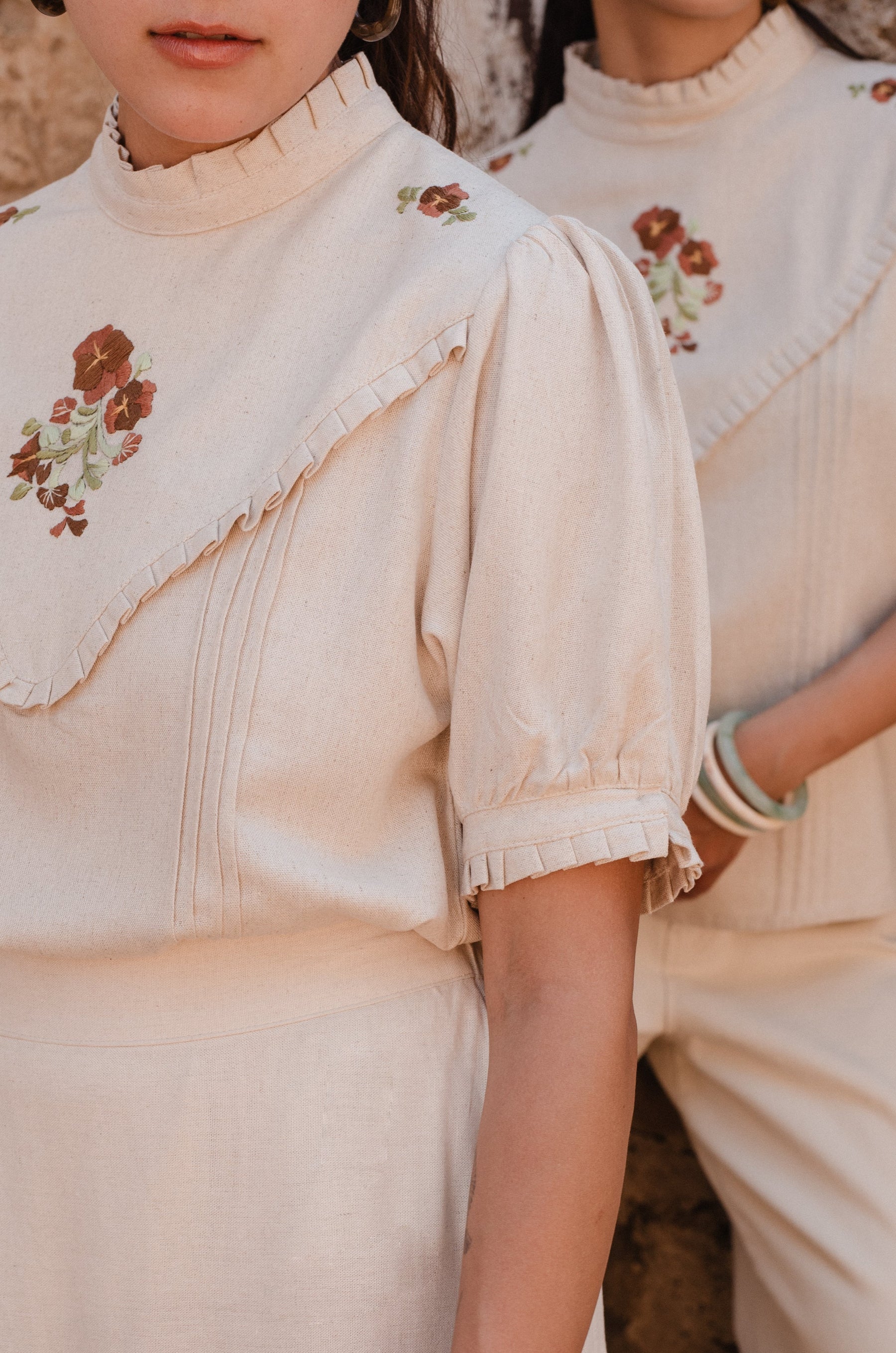 Blusa Hilos de Raíz