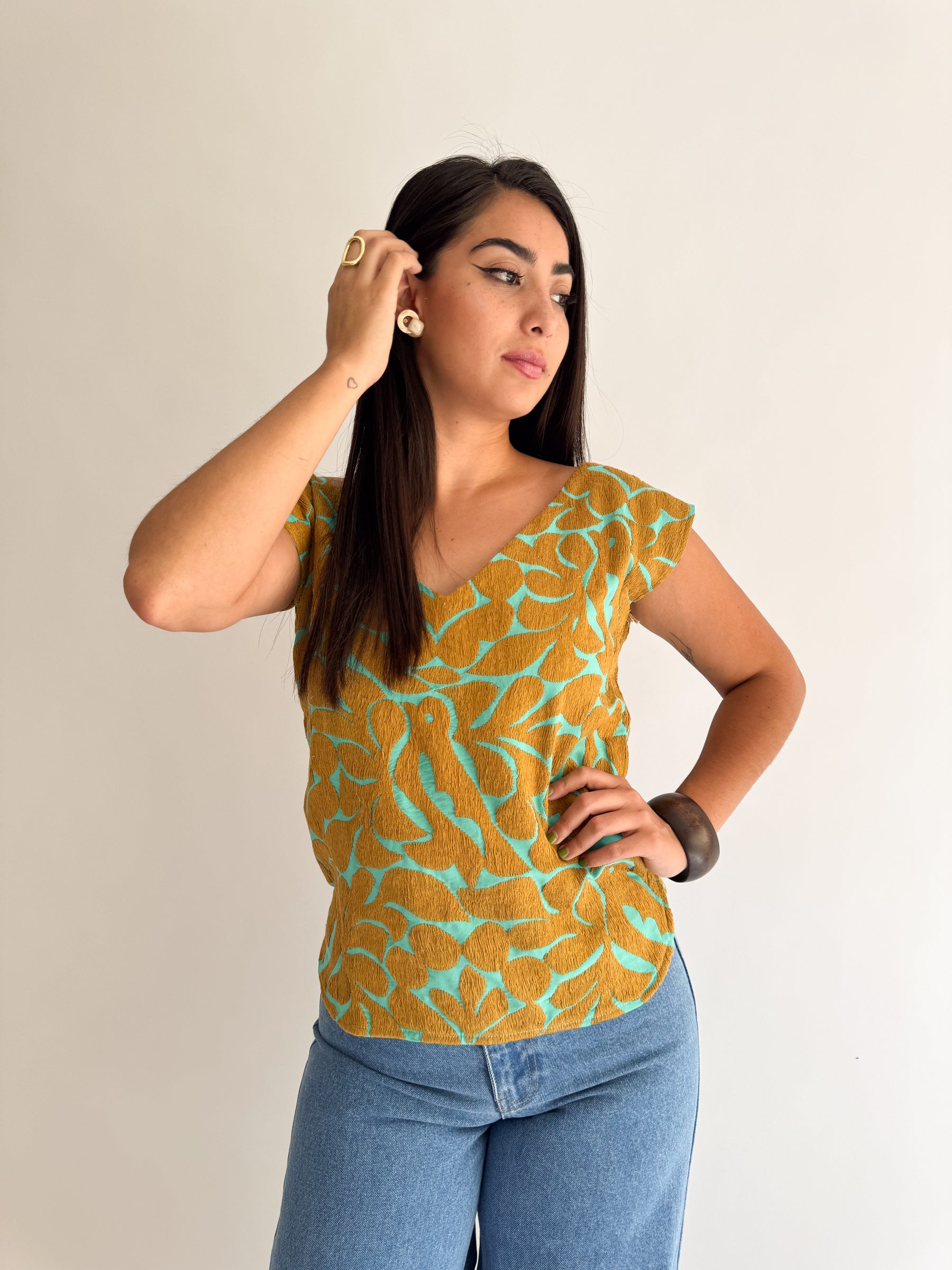 Blusa Jalapa V Menta/Dorado