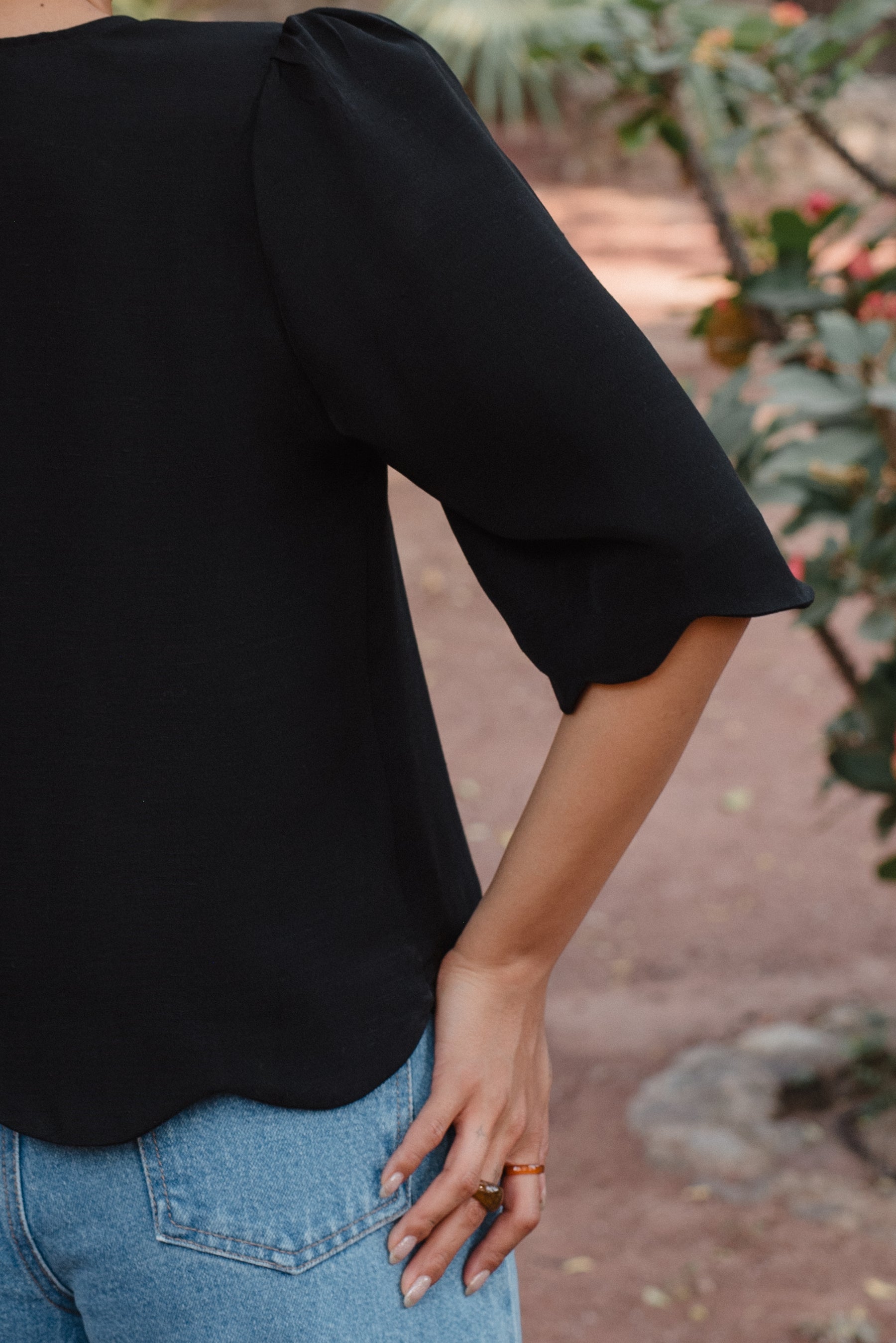 Blusa Romántica Negra