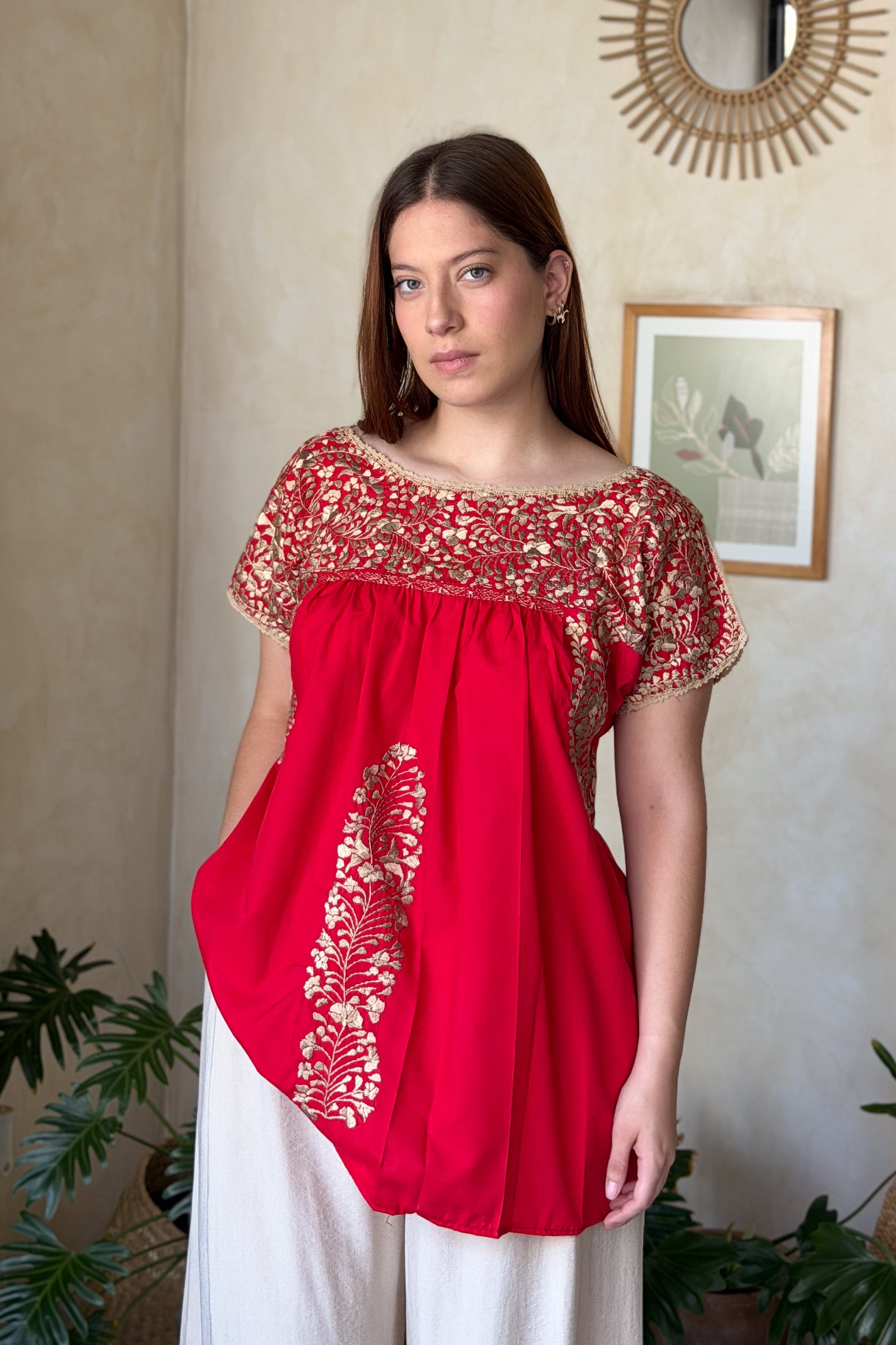 Blusa San Antonino Roja Dorada