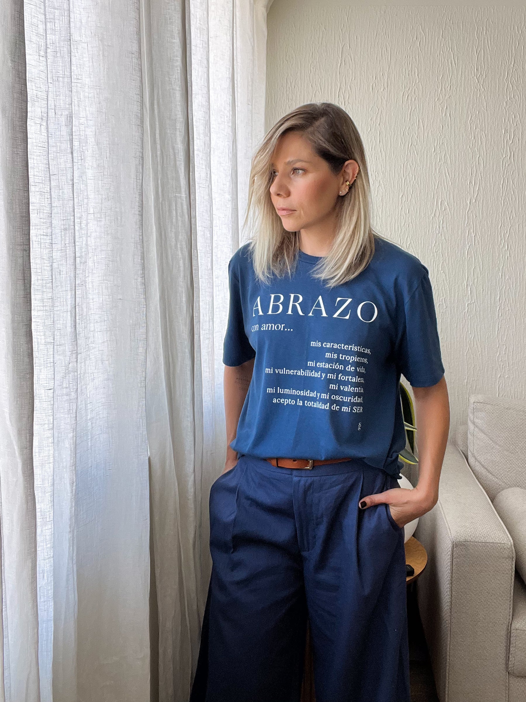 Camiseta Abrazo Azul Índigo