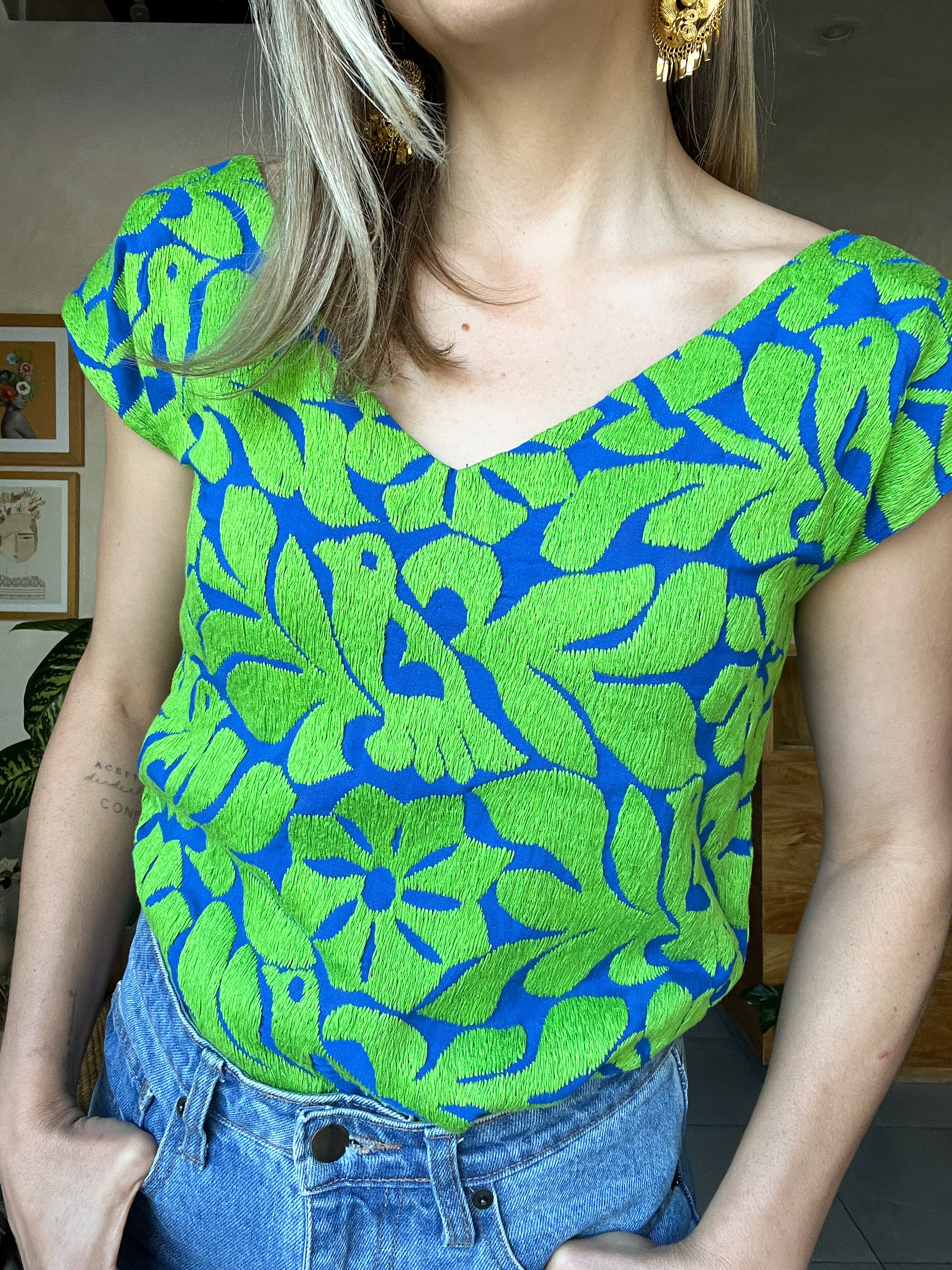 Jalapa V Bone Nude Blouse