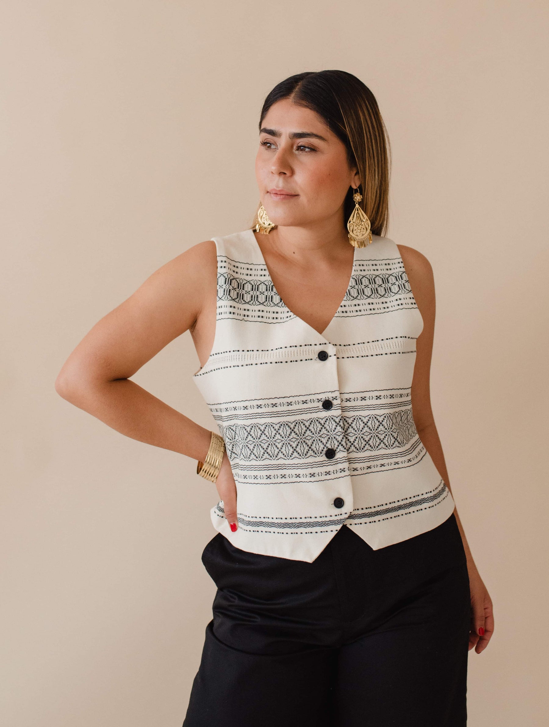 Chaleco Confianza Telar Hueso/Negro