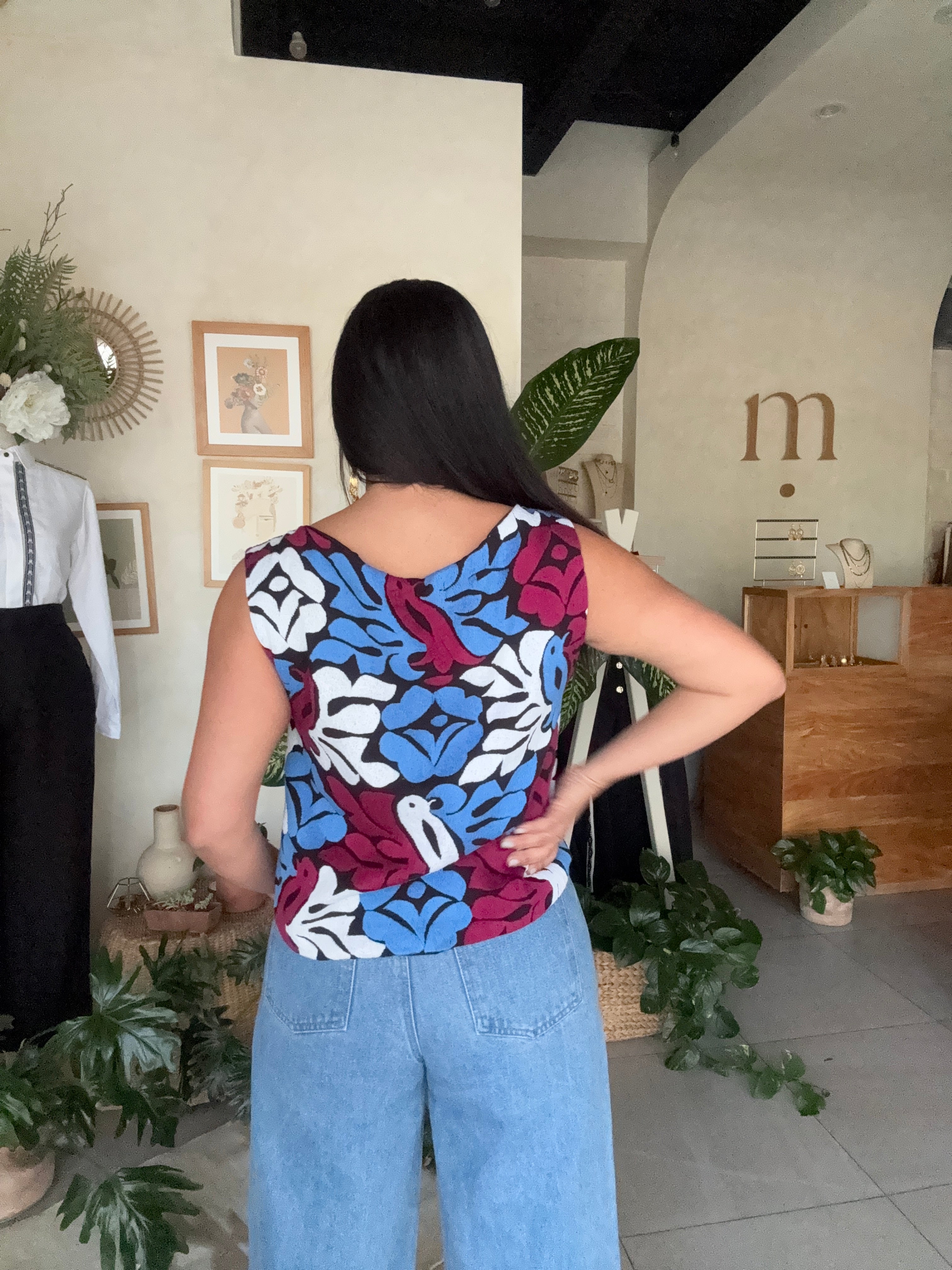 Jalapa V Blue/Burgundy Blouse