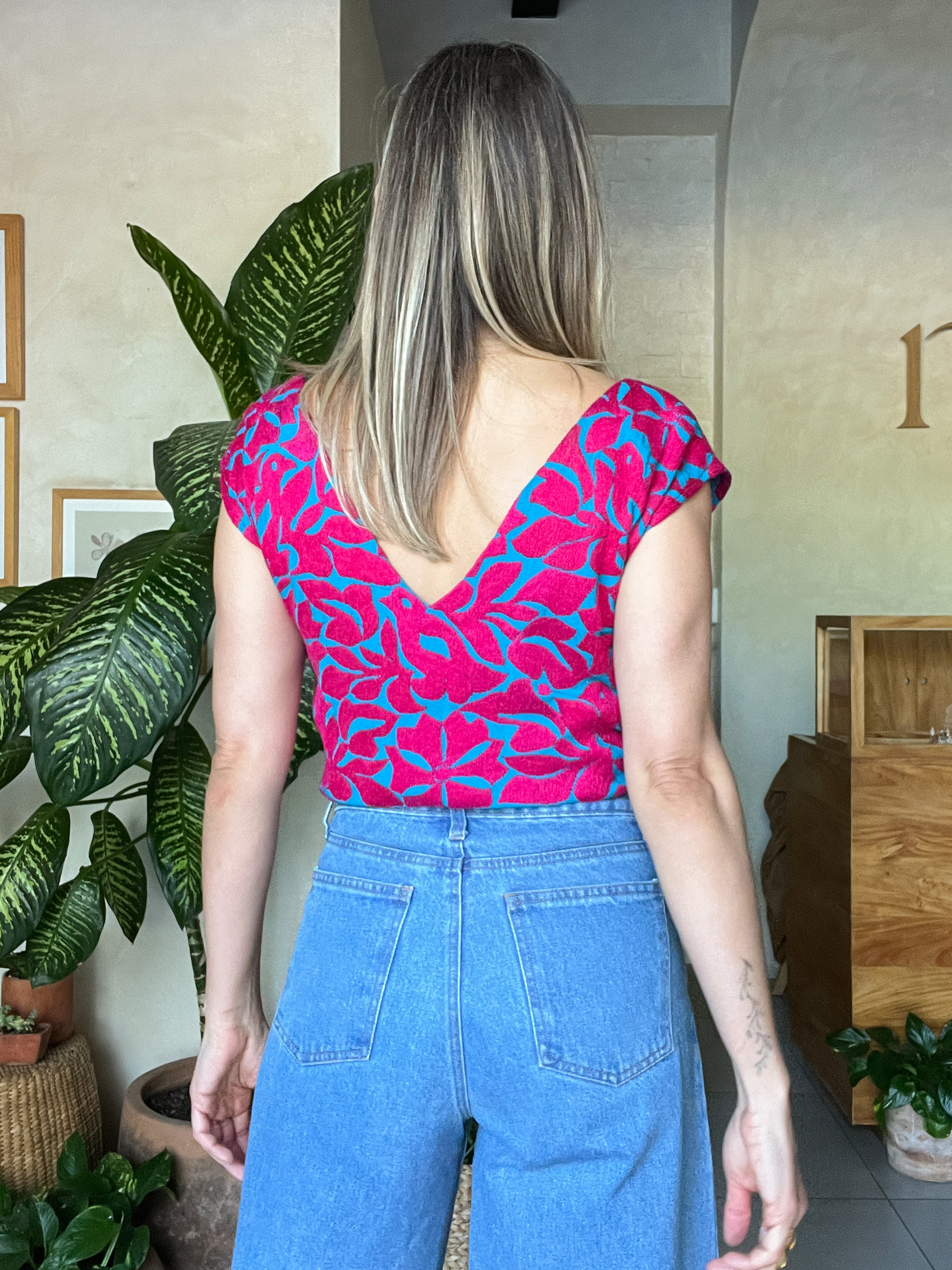 Jalapa V Blue/Burgundy Blouse