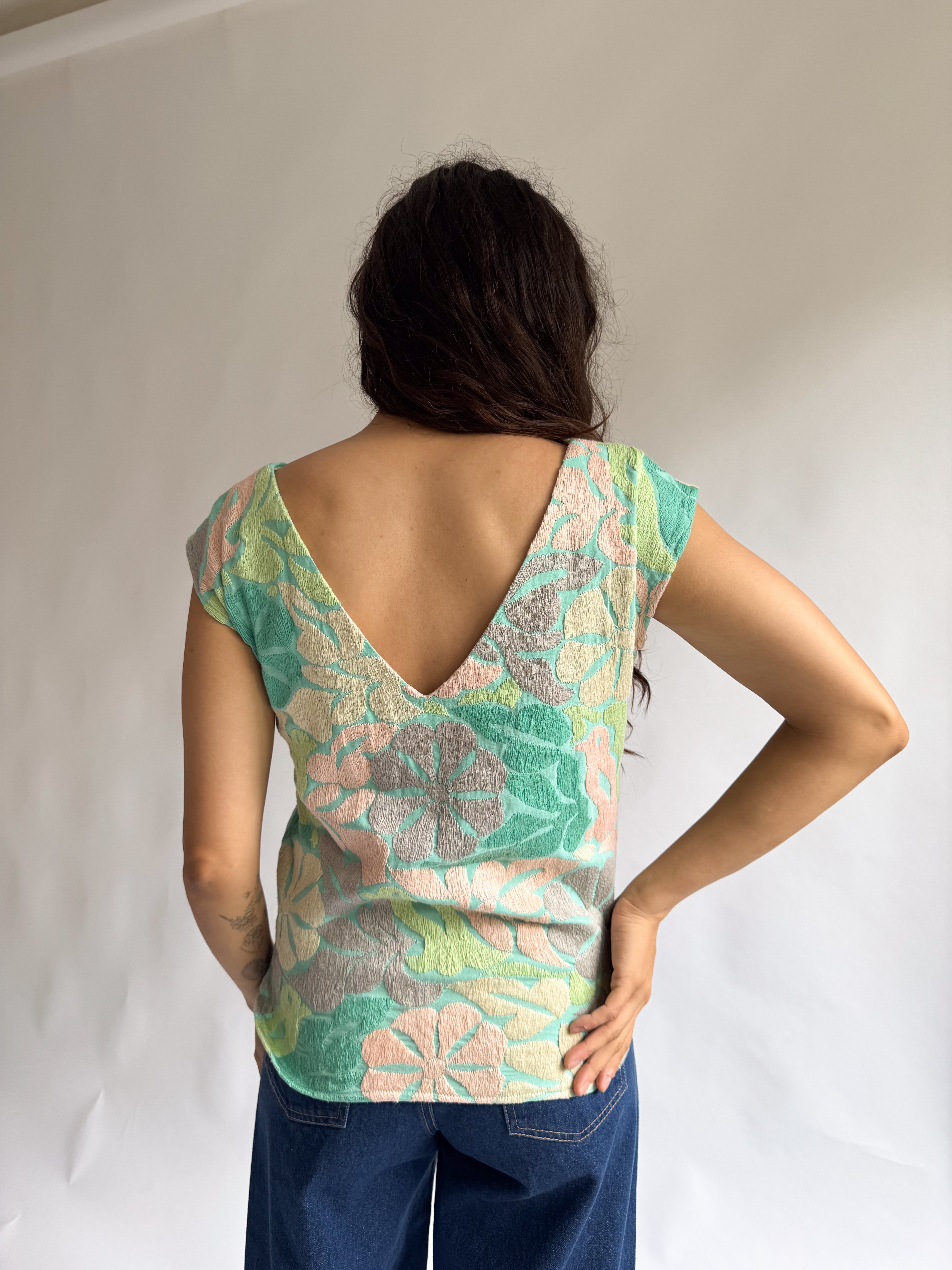 Blusa Jalapa V Verde / Tonos Verdes