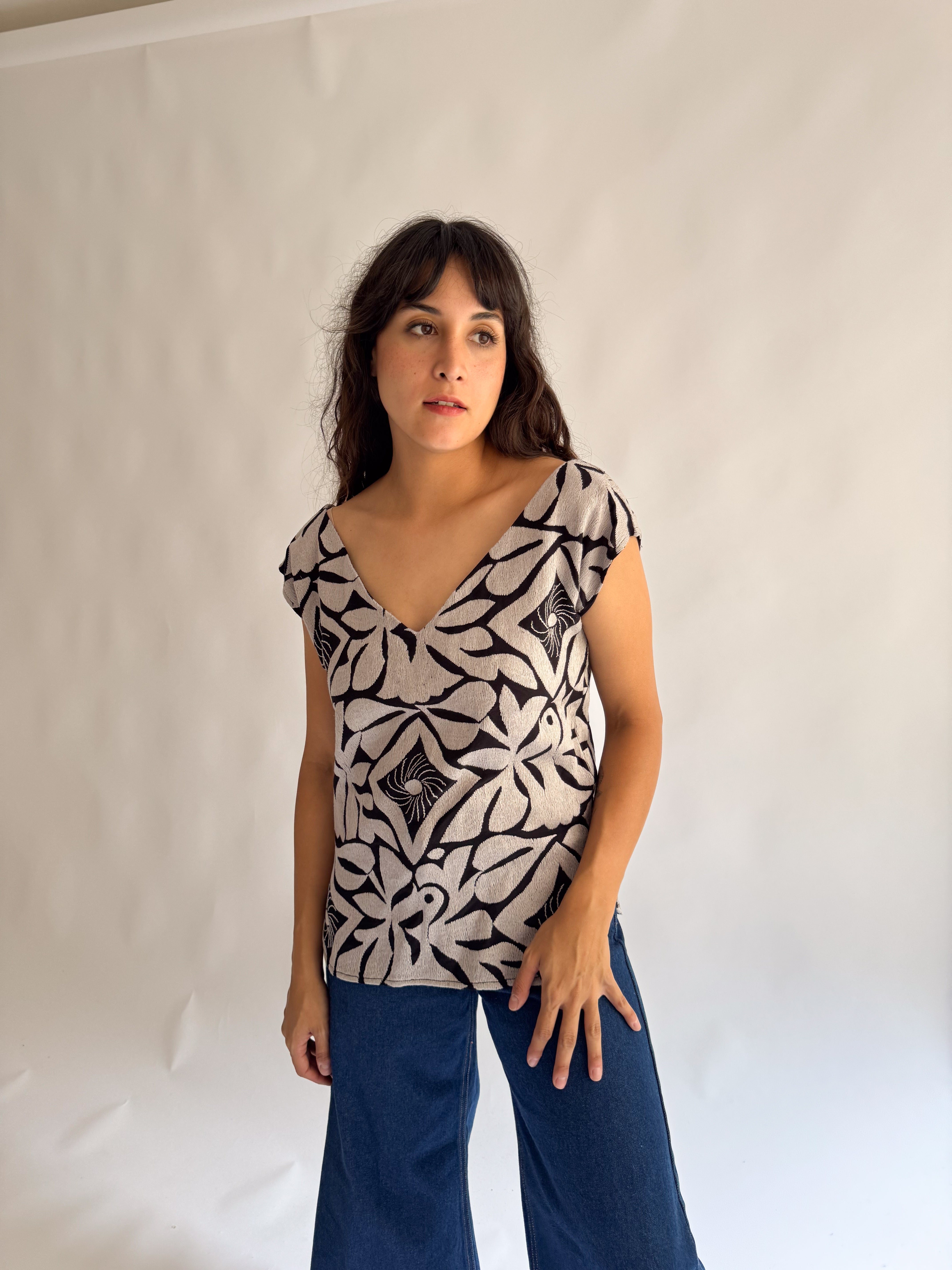 Blusa Jalapa V Negro / Plata