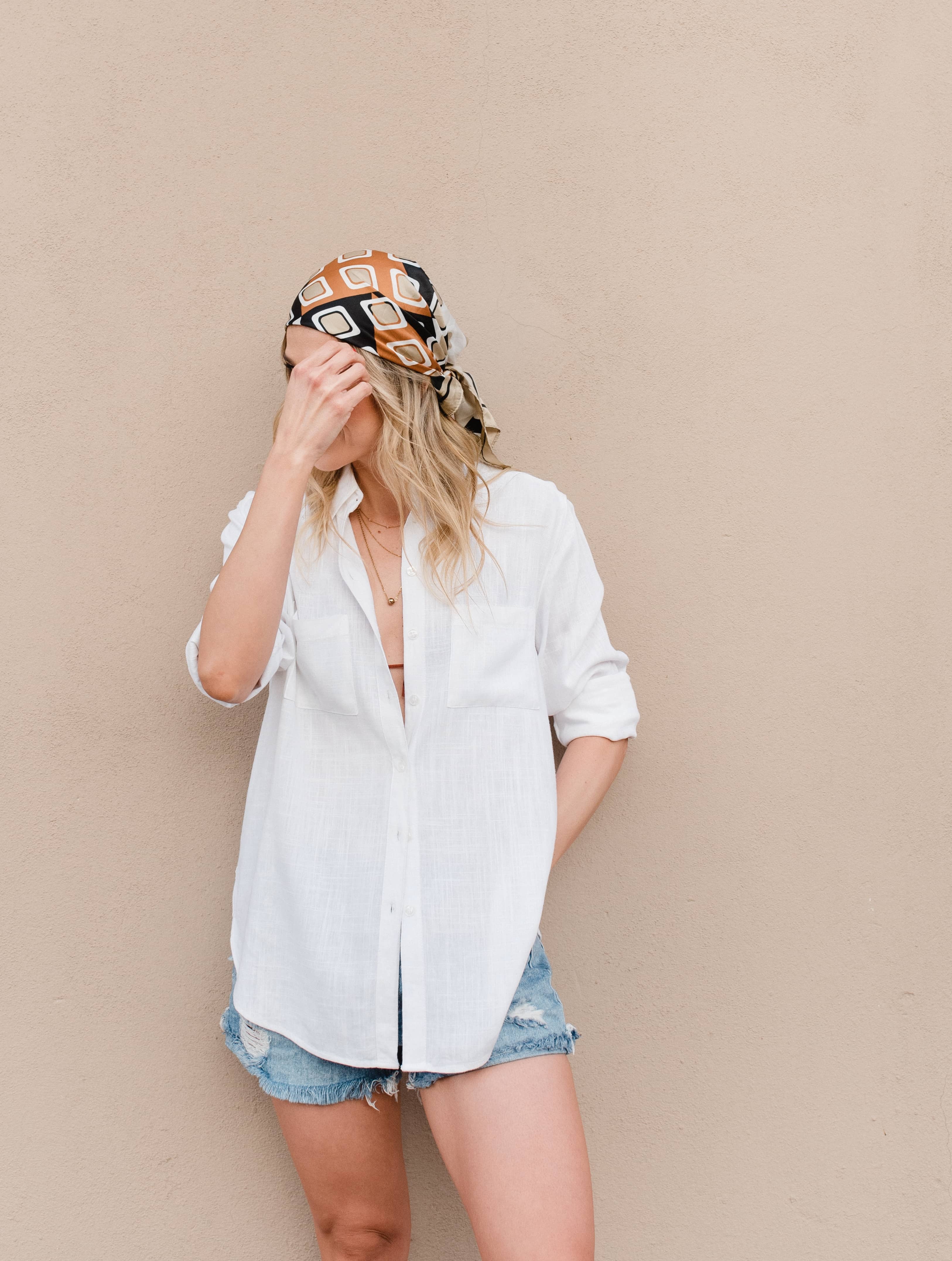 Long-sleeved linen shirt