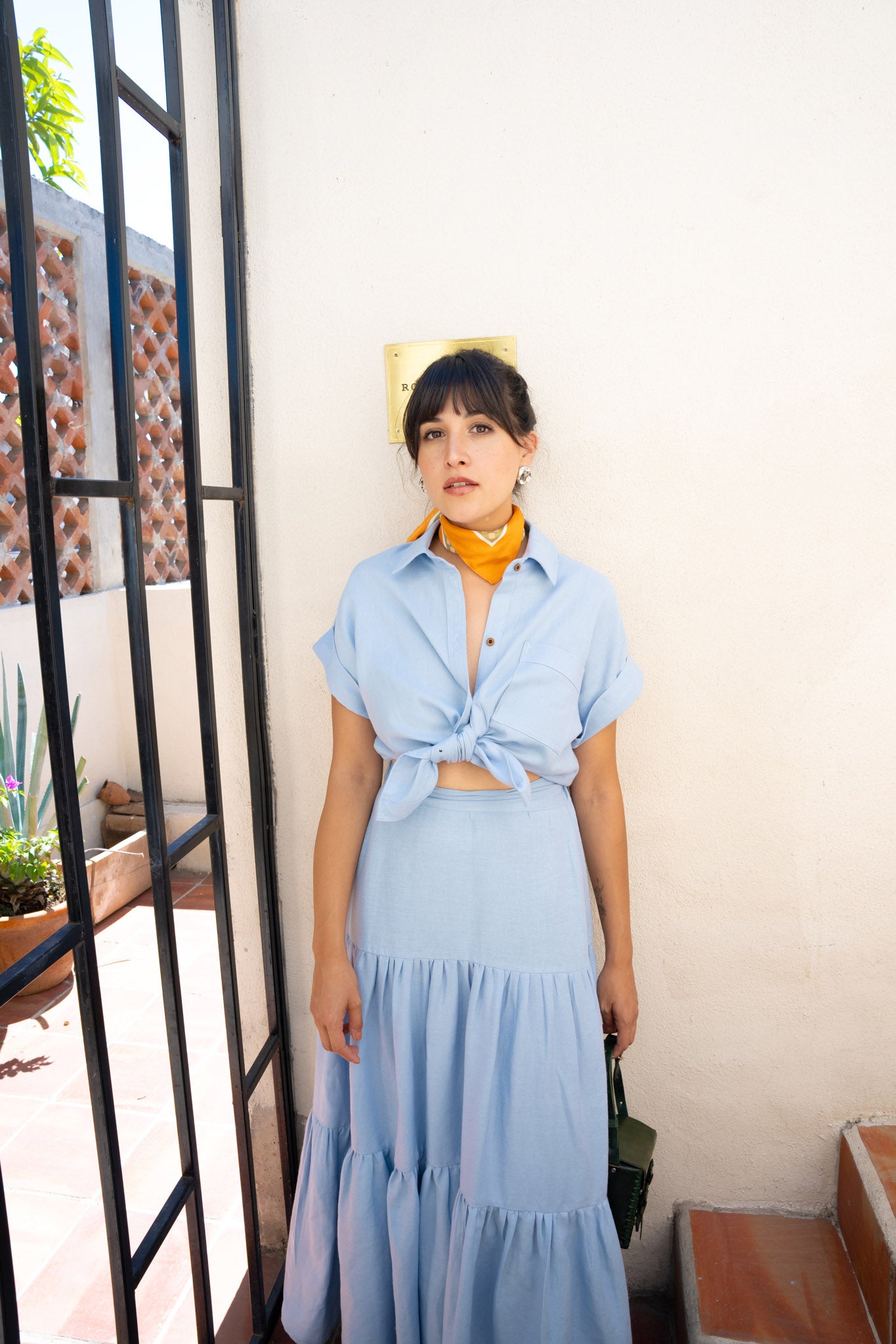 Short-sleeved linen shirt Short-sleeved linen shirt