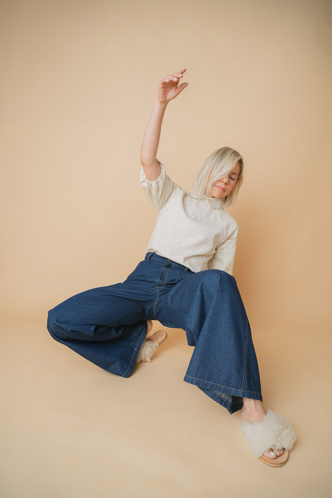 Transcend Natural Sandal