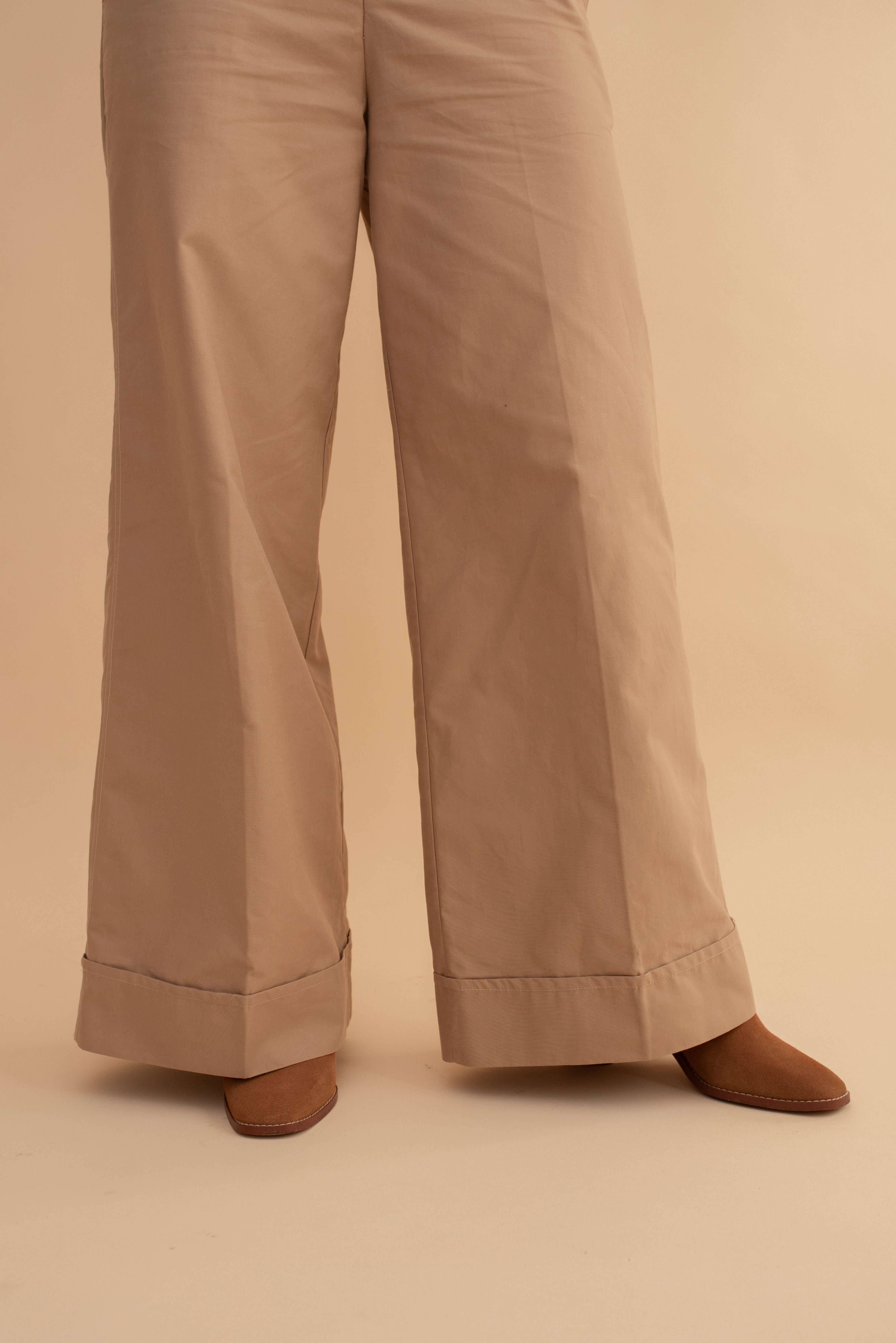 Valenciana Taupe Trousers