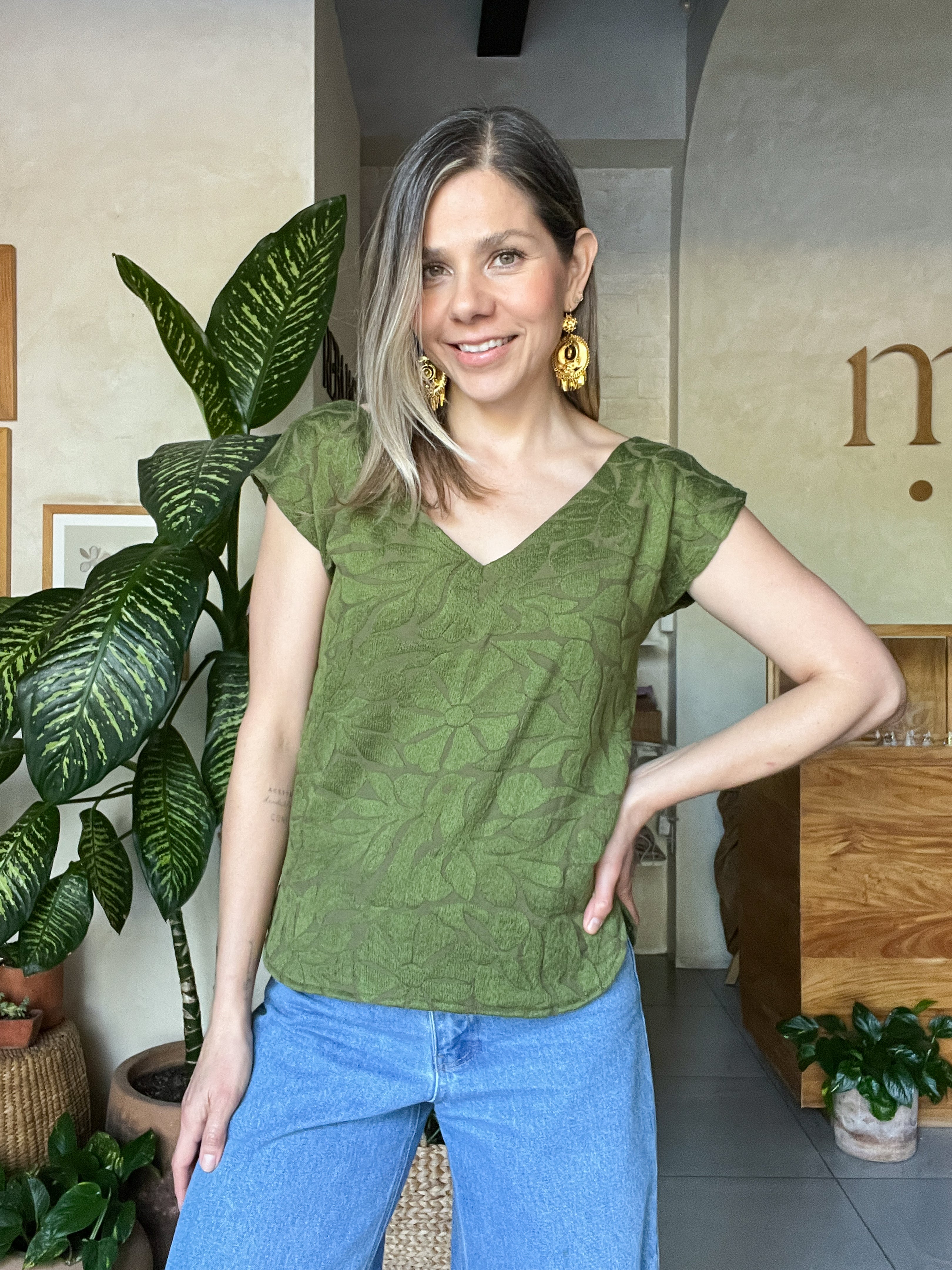 Jalapa V Bone Nude Blouse