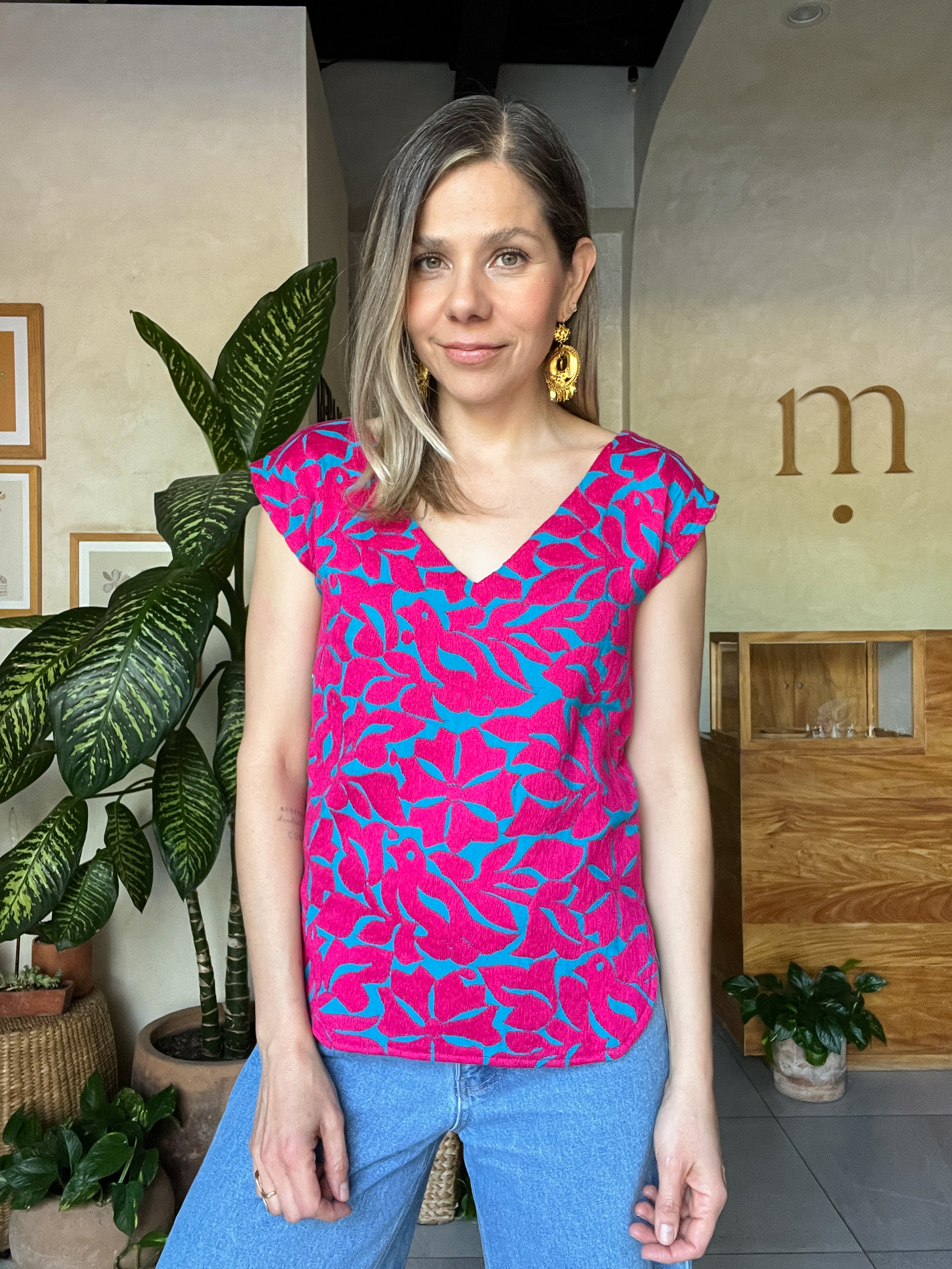Jalapa V Blue/Burgundy Blouse