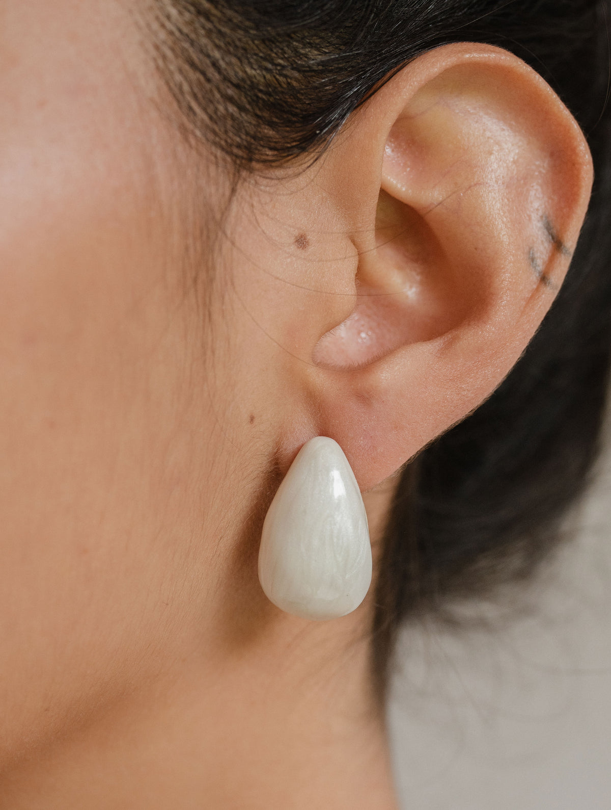 Aretes Gotas Blancas J8