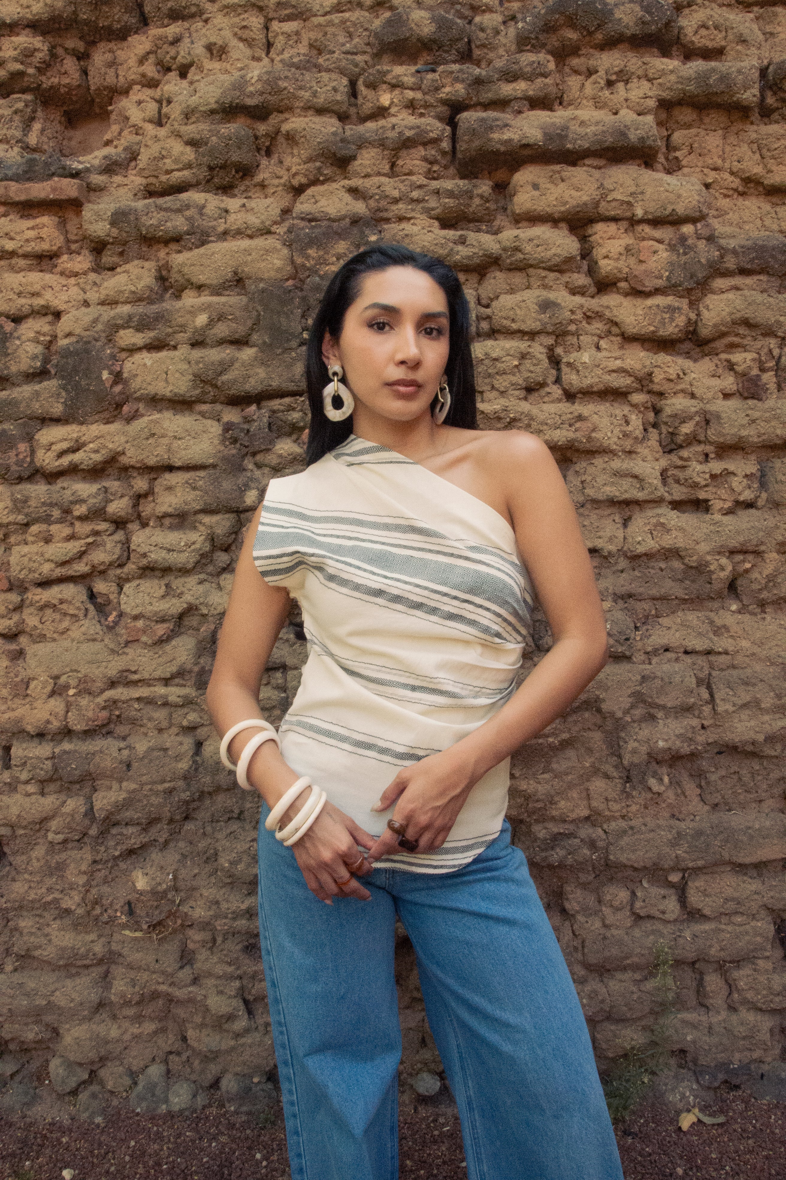 Esperanza Bone/Black Blouse