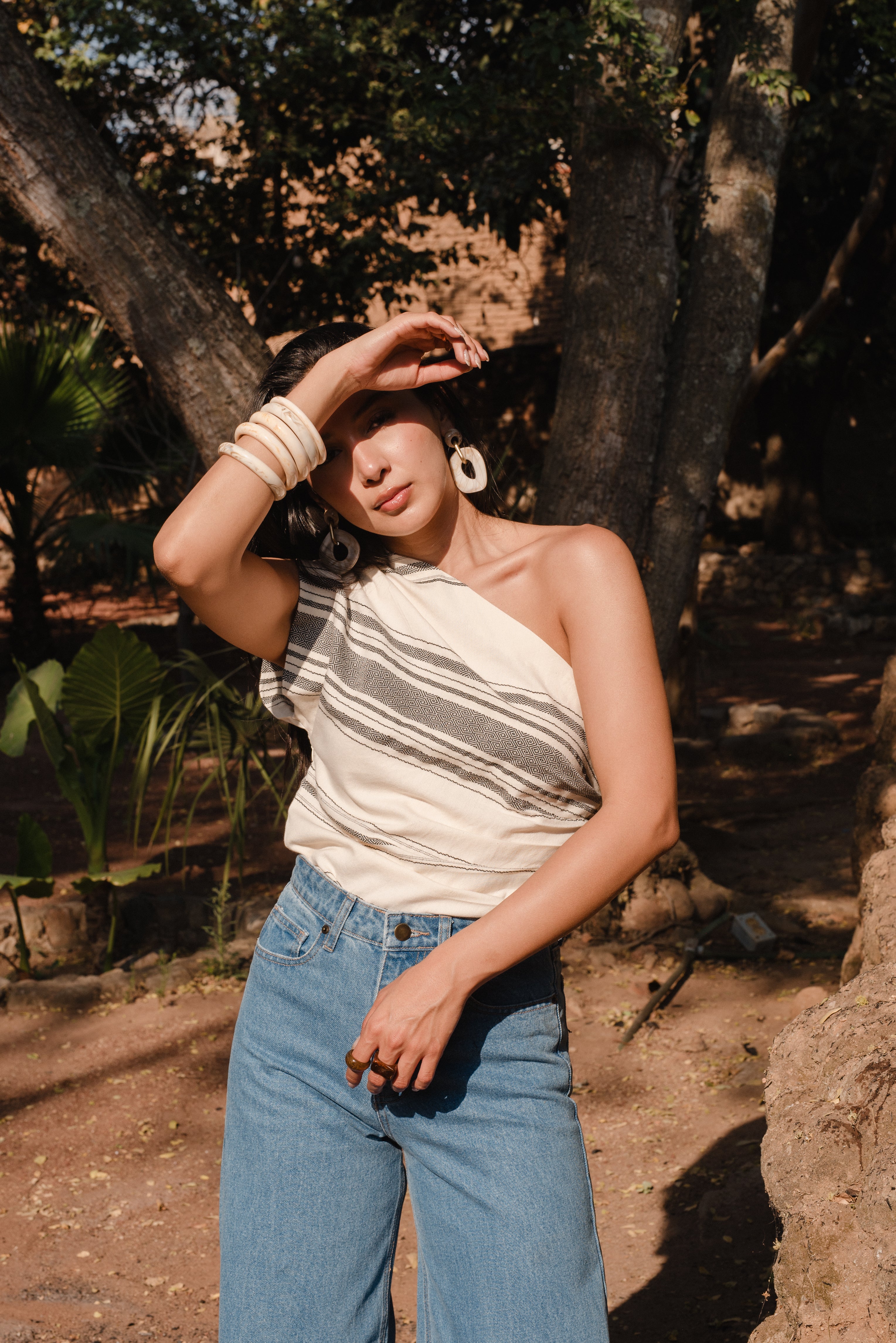 Esperanza Bone/Black Blouse