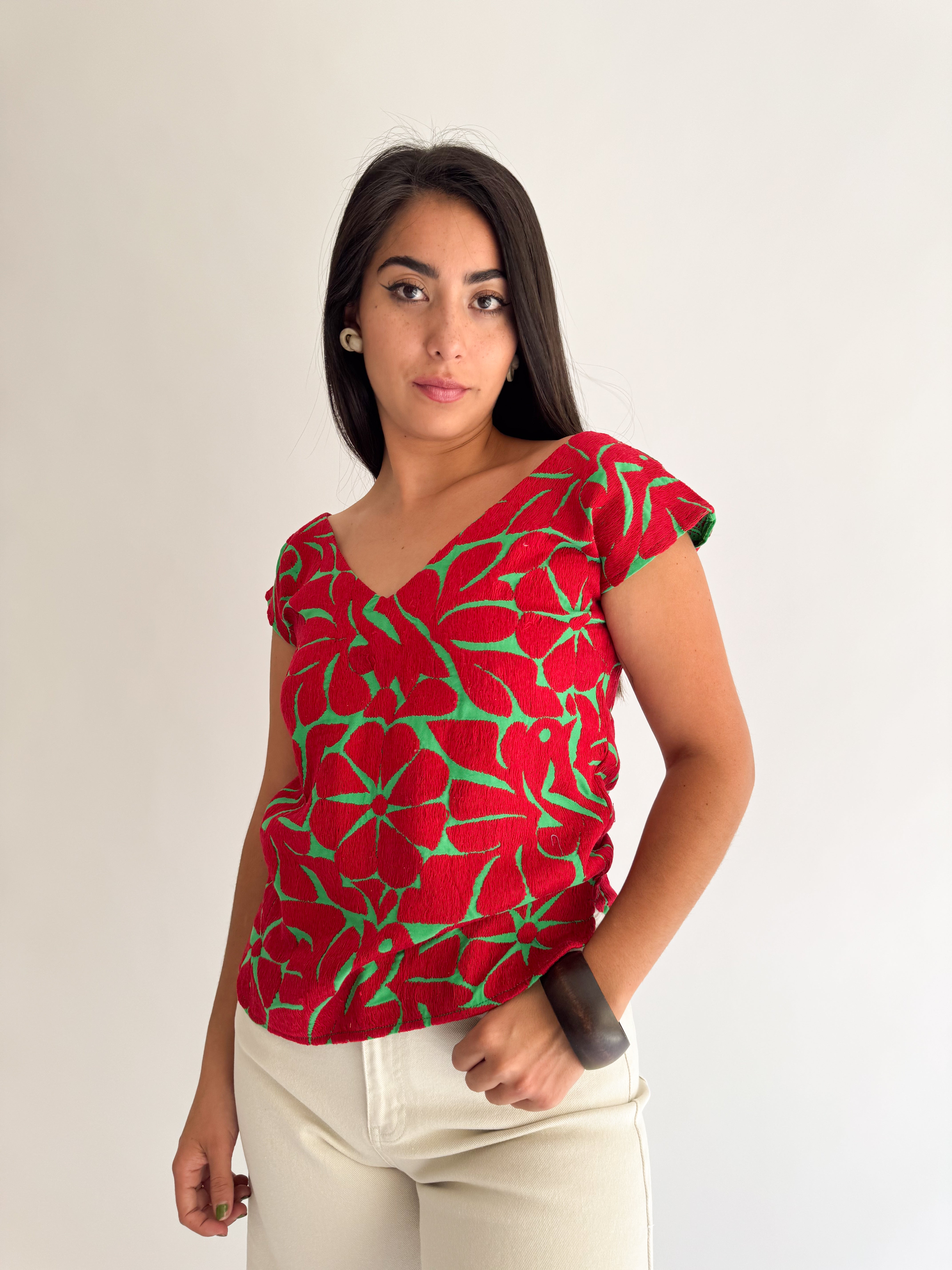Jalapa V Green/Red Blouse