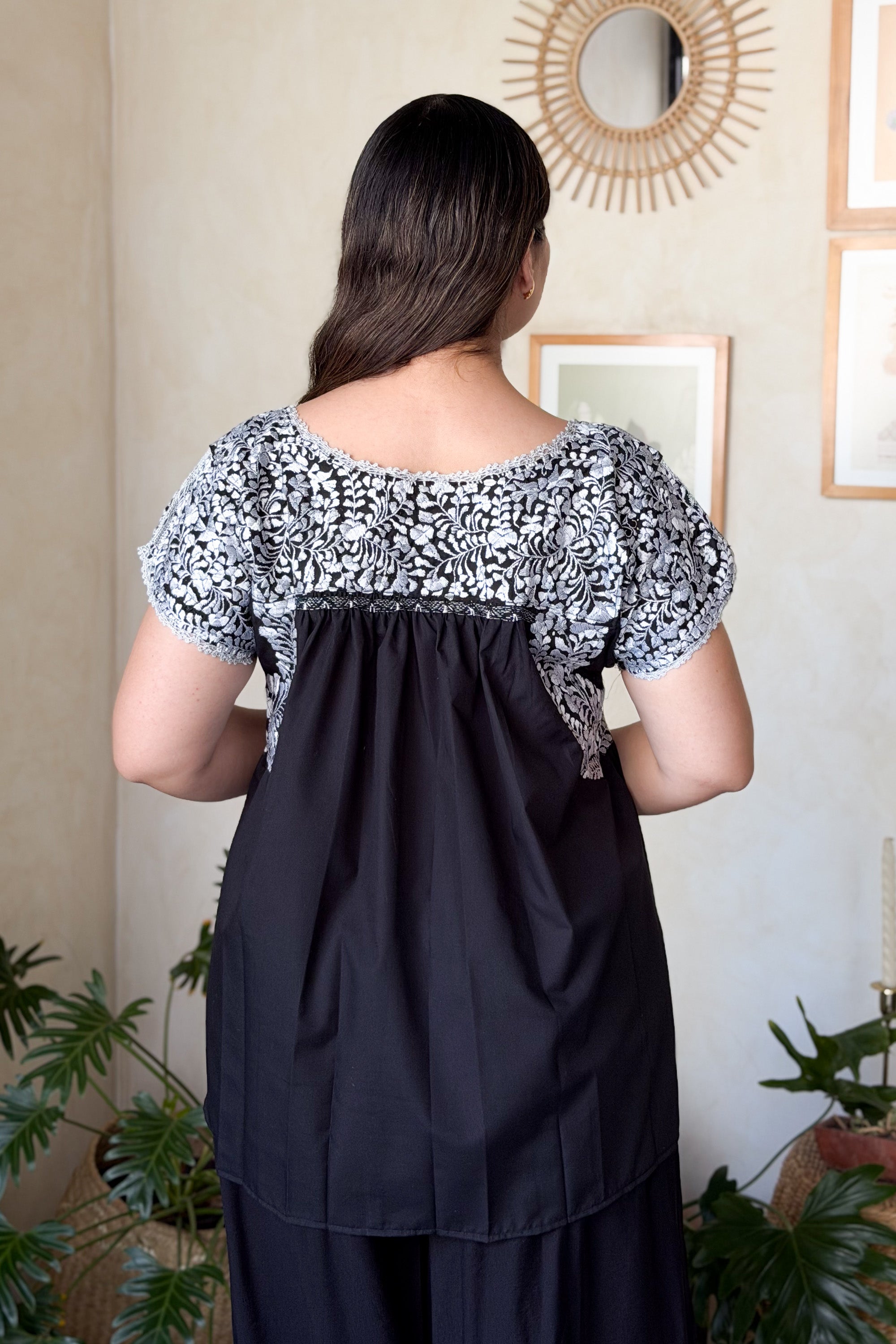 Blusa San Antonino Negro Plata