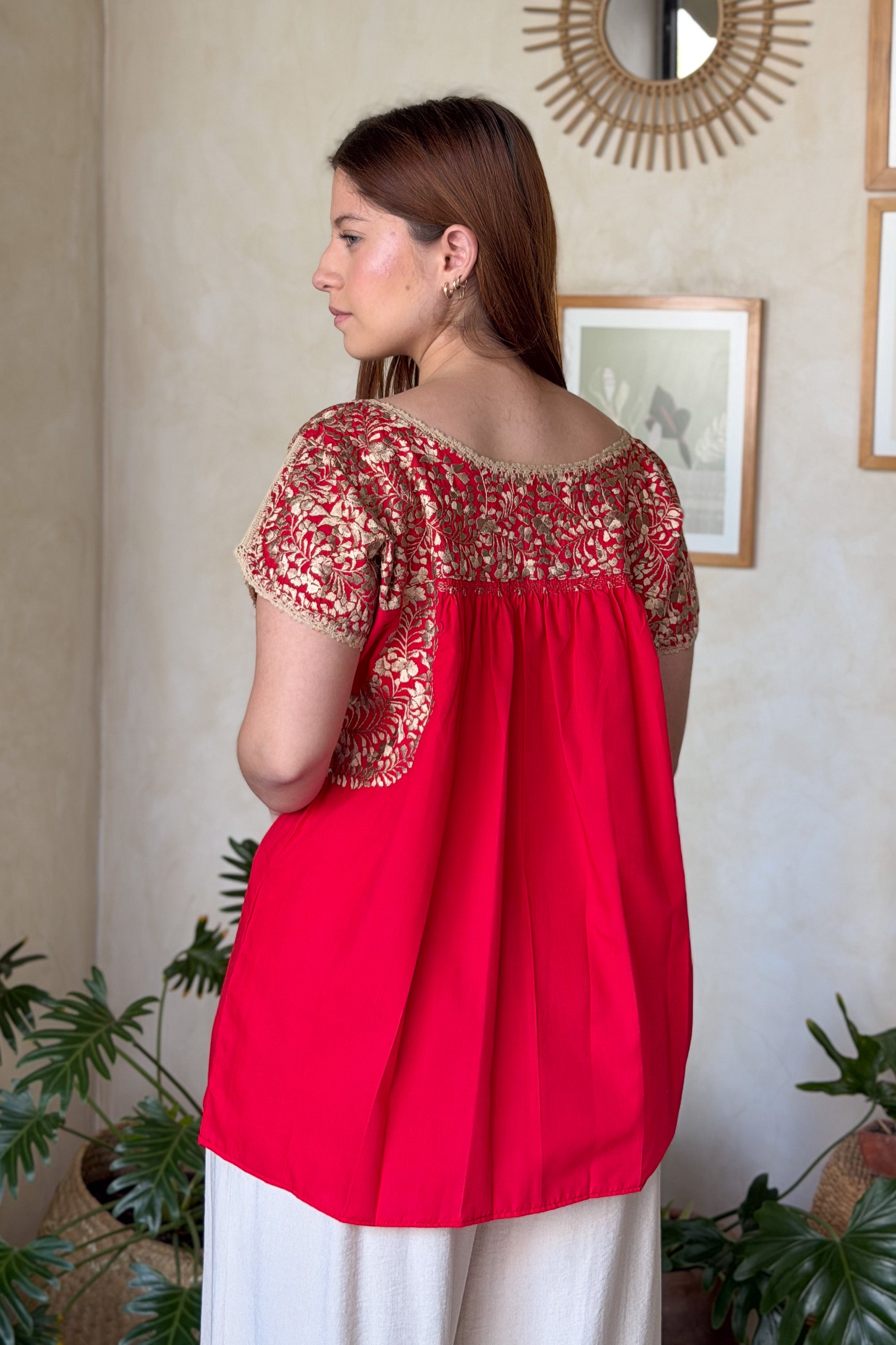 Blusa San Antonino Roja Dorada