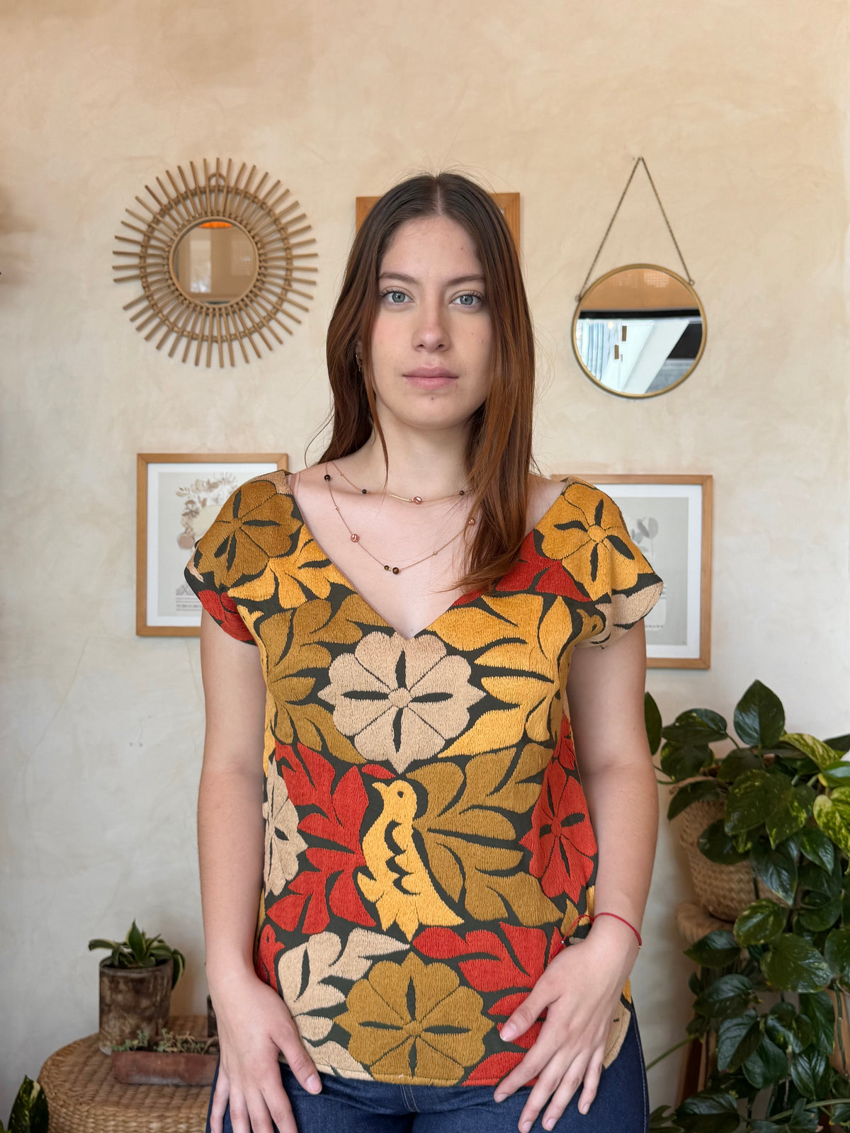 Blusa Jalapa V Verde Olivo Tonos Naranjas Neutros