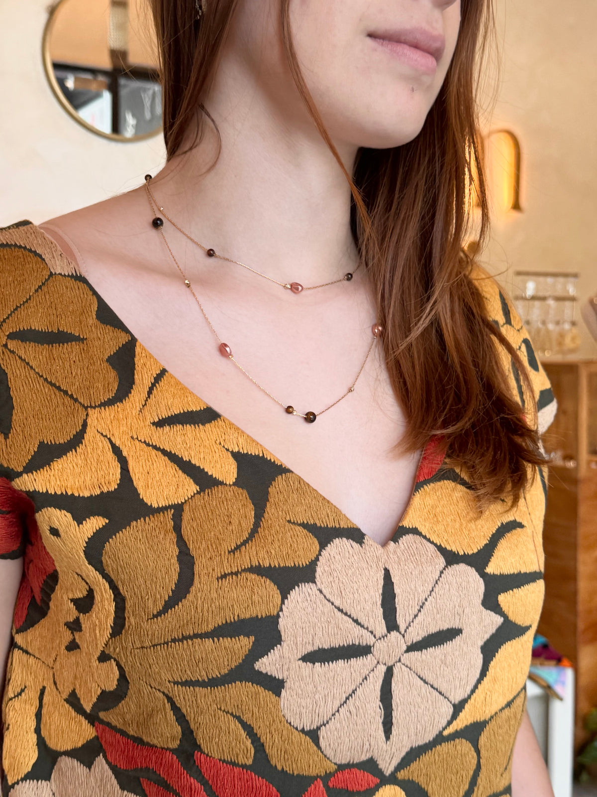 Blusa Jalapa V Verde Olivo Tonos Naranjas Neutros