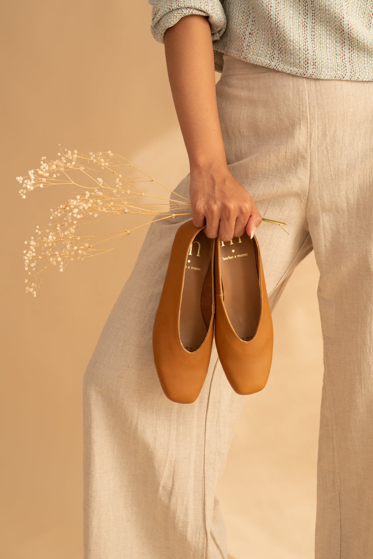 Balerina Camel