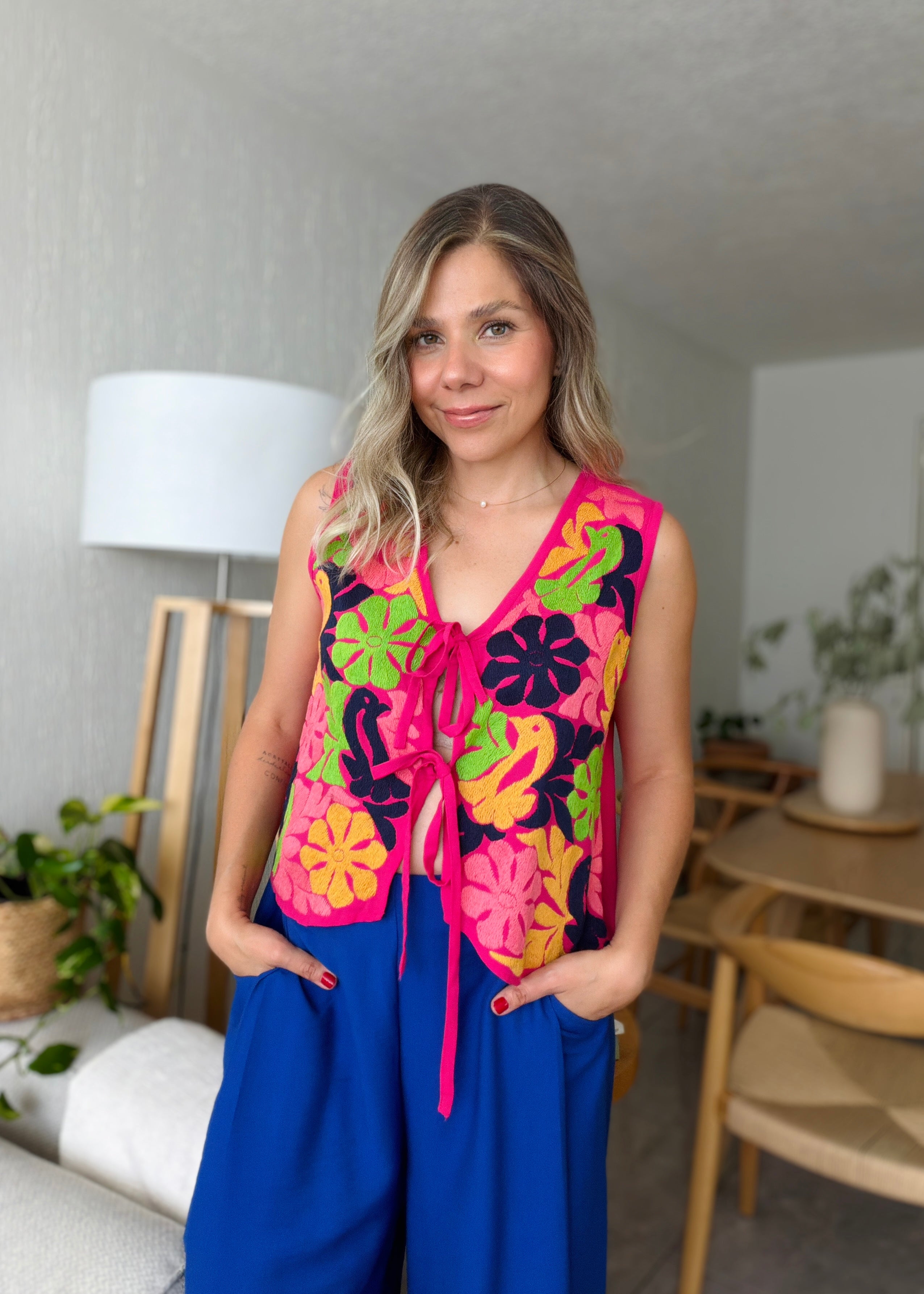 Jalapa V Blue/Burgundy Blouse