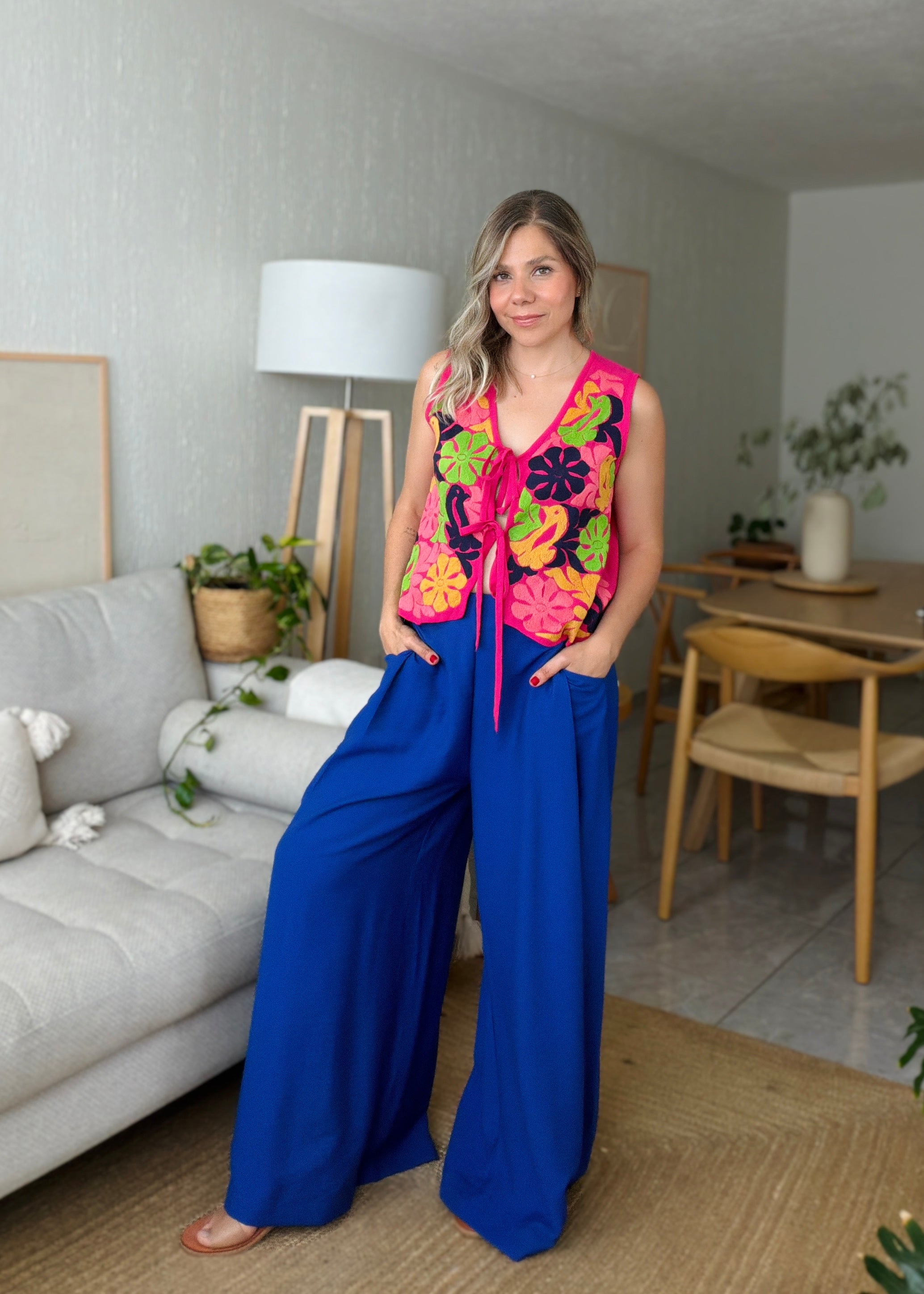 Jalapa V Blue/Burgundy Blouse