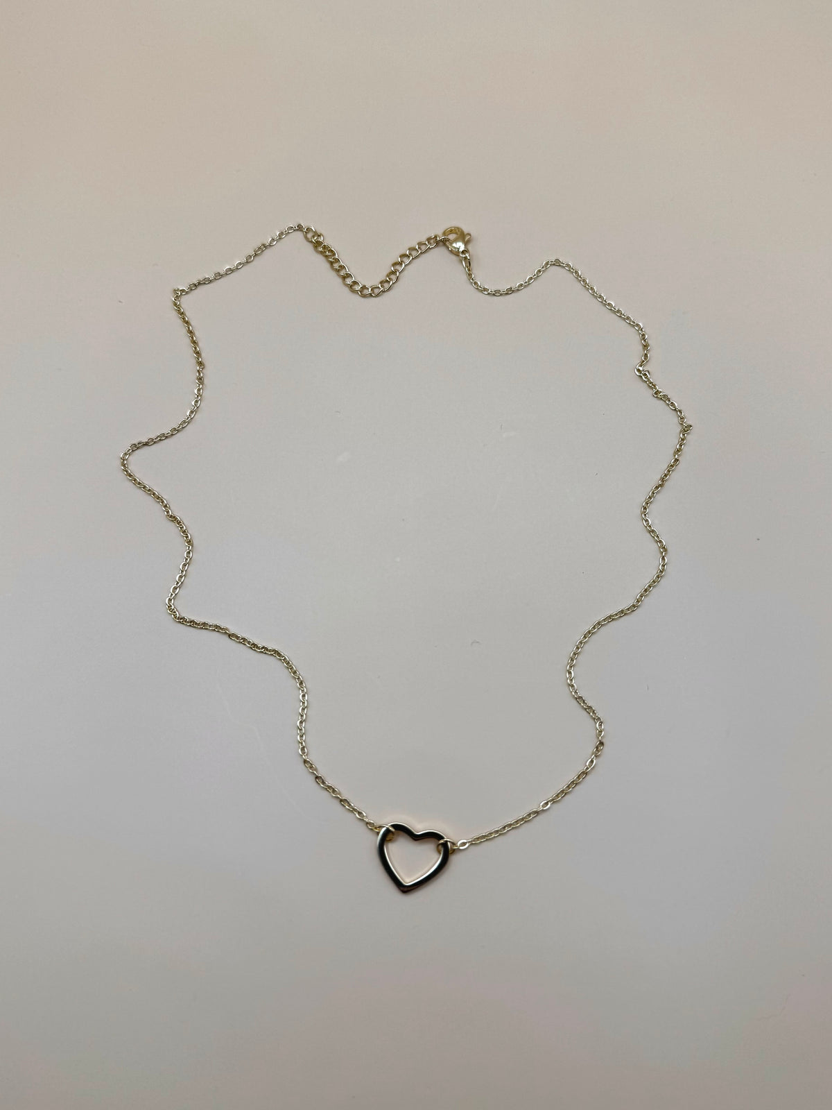 Collar Contorno de Corazón N6