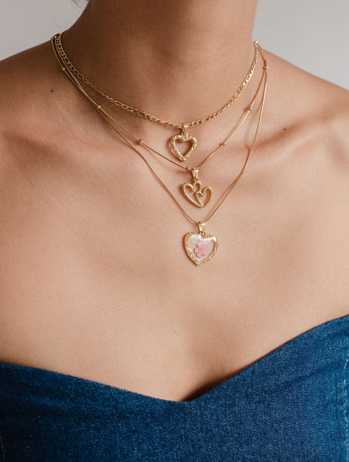 Collar Triple Corazón Rosa D44