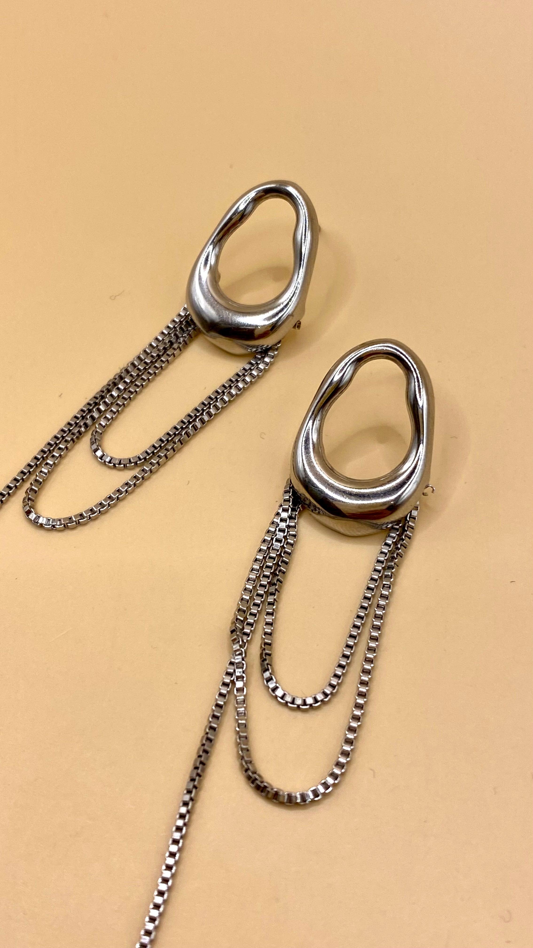 Aretes Plata Ovalo Con Tiras F10