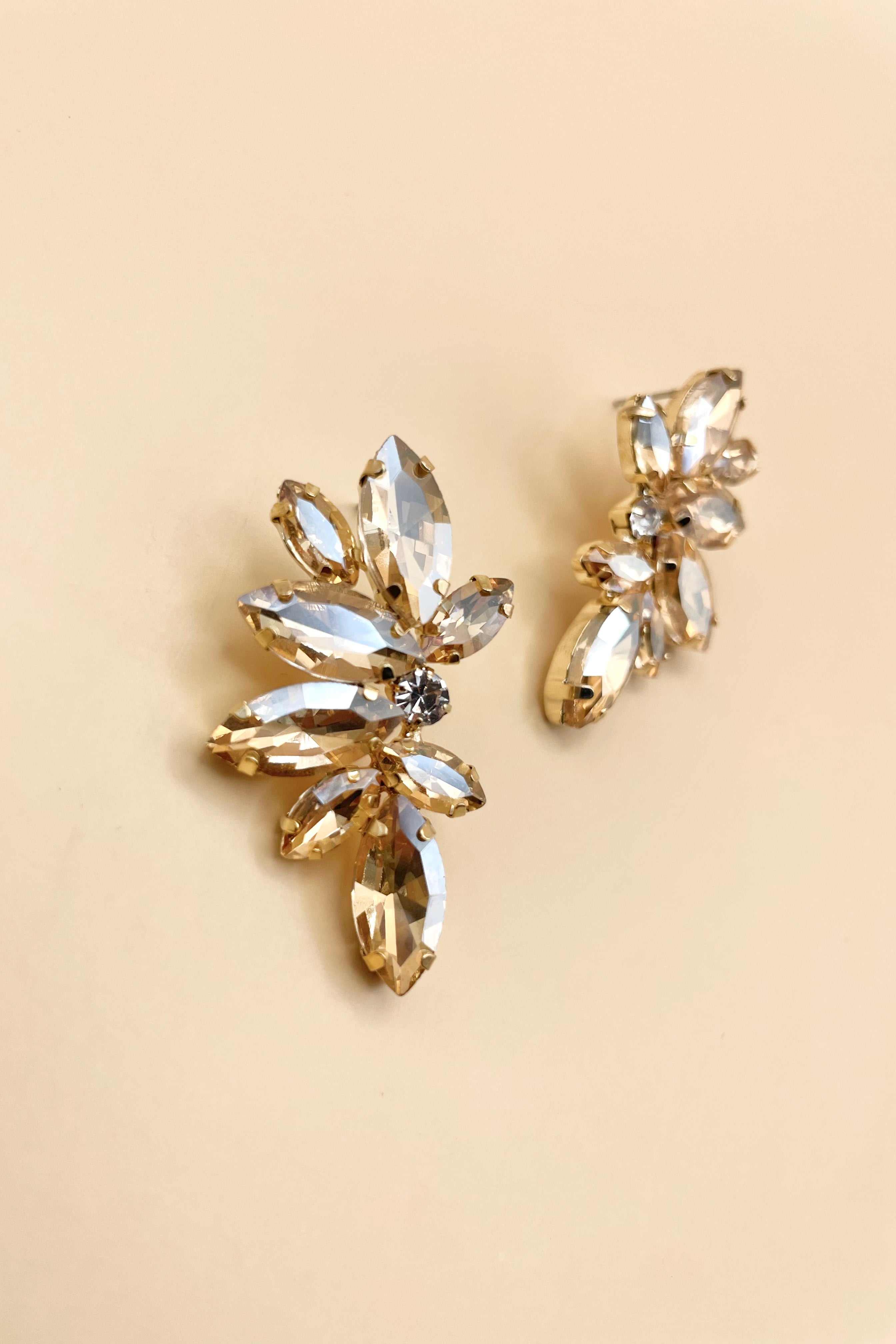 Aretes Hojas Doradas G9