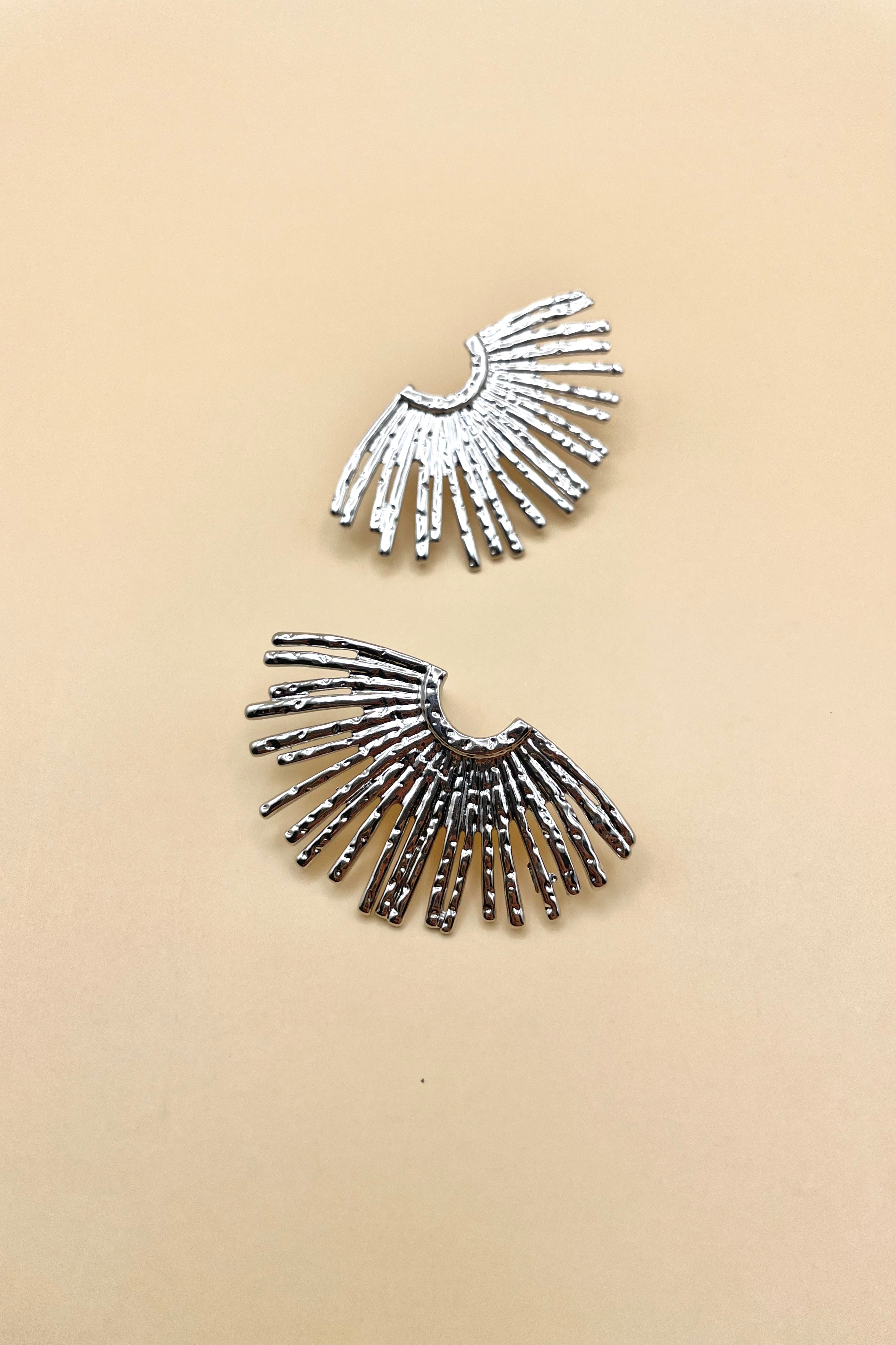 Aretes Abanico Chico Plateado G31