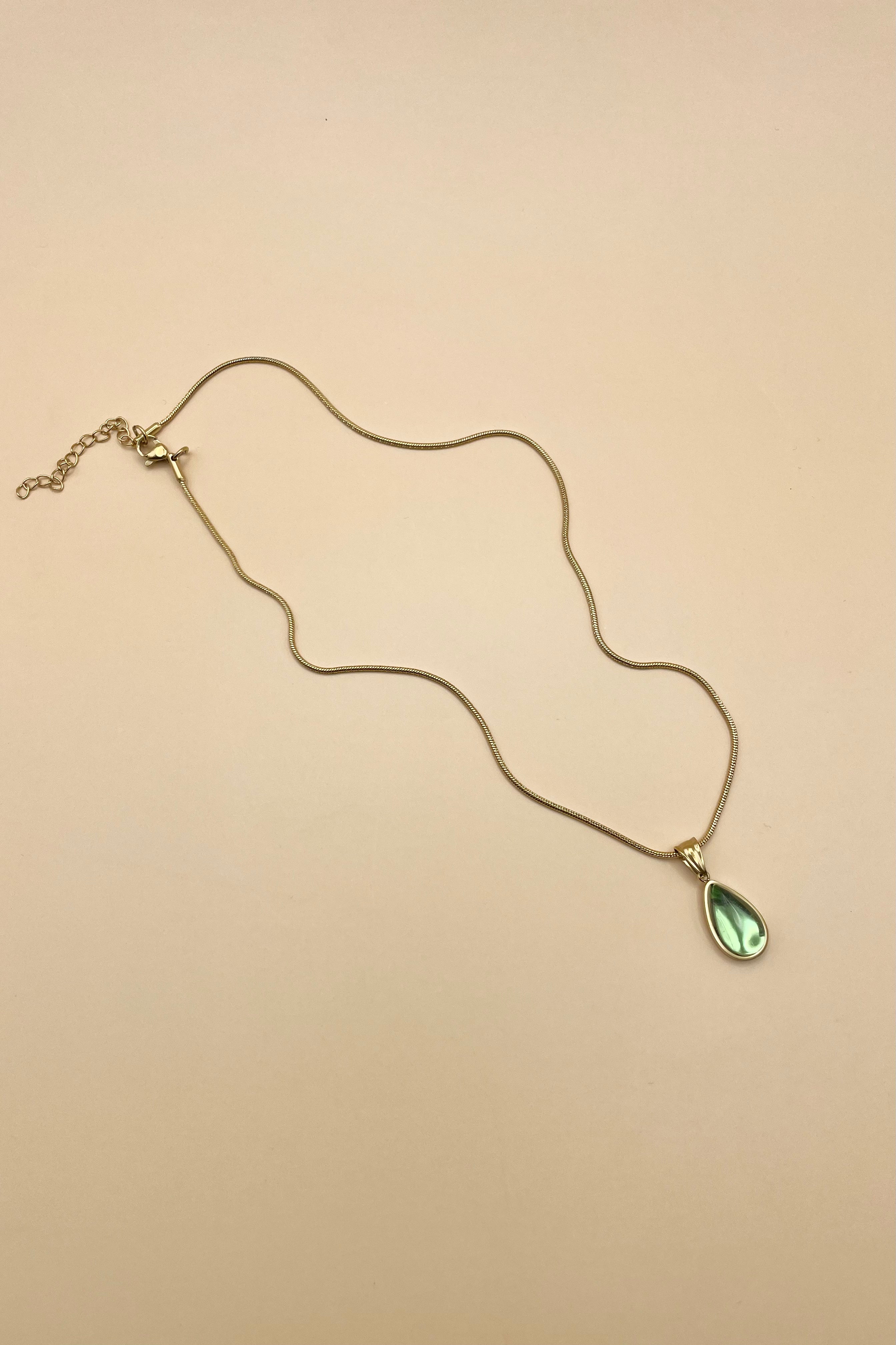 Collar Piedra Verde G6