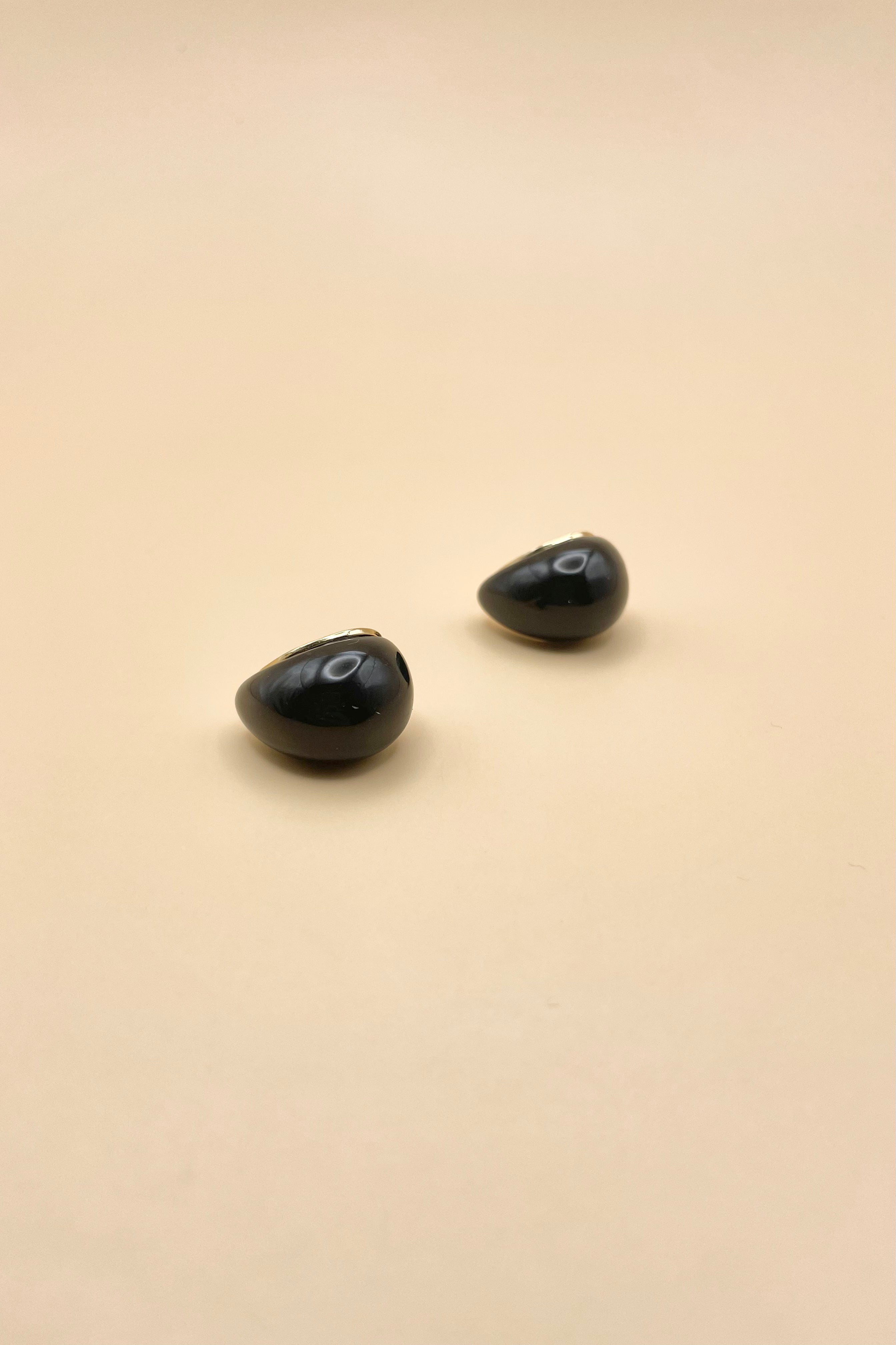 Aretes Gota Negra M20