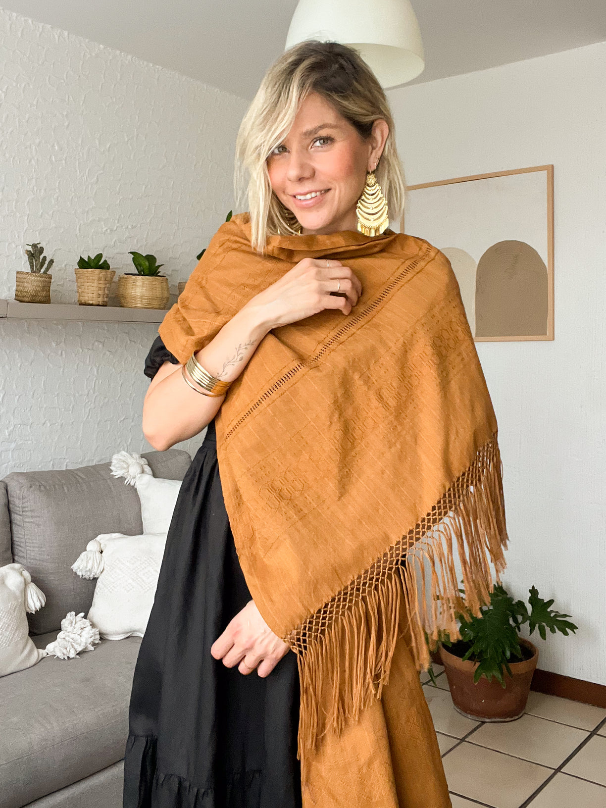 Mexicanartes REGALO 4: REBOZO REGINA BRONCE Y FILIGRANA REDONDO CHICA