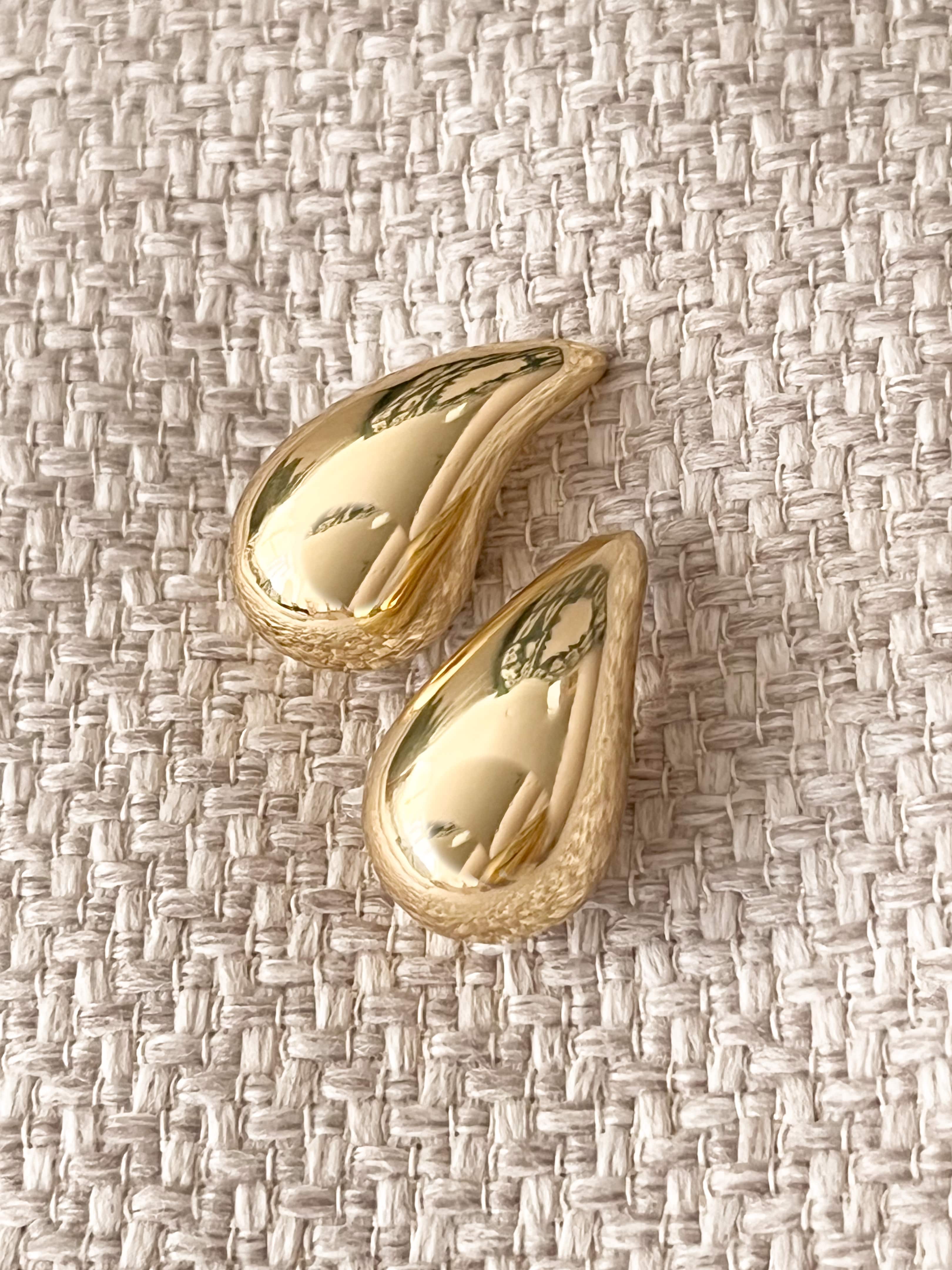 Gold Puff Drop Earrings J31