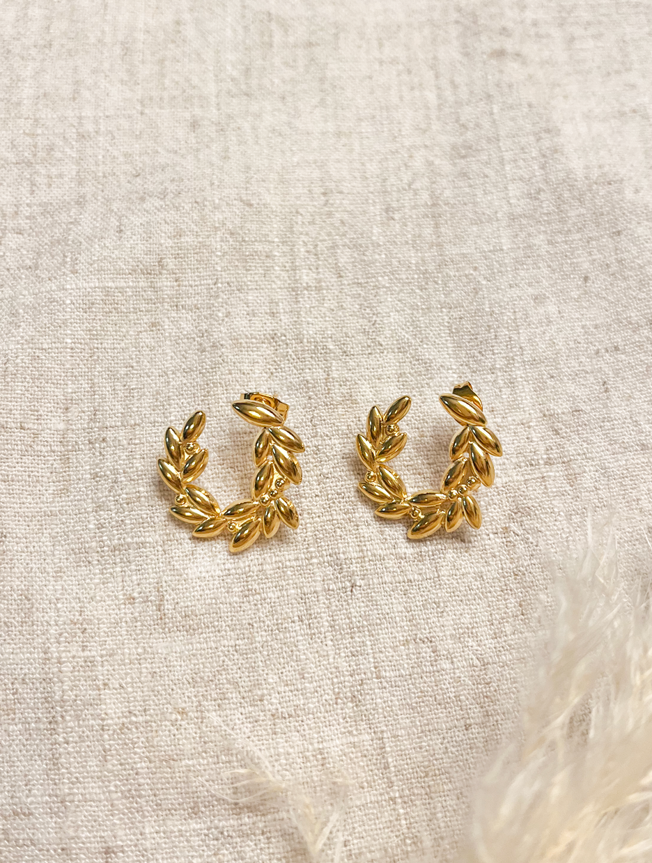 Aretes Corona de Hojas Dorados J14