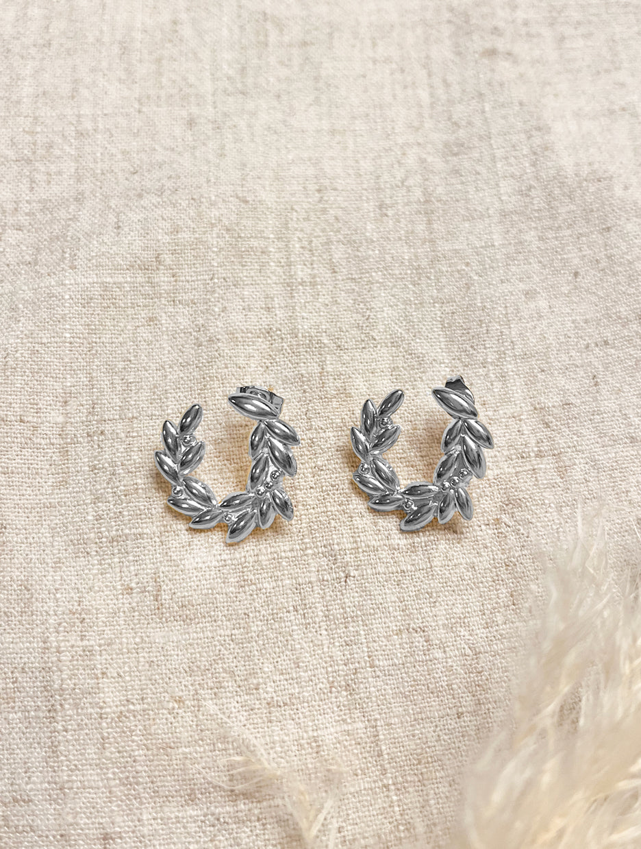 Aretes Corona de Hojas plateado J14