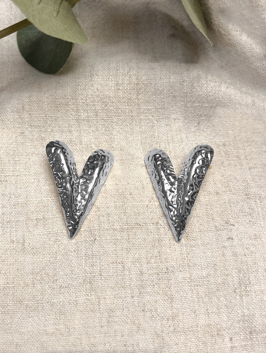 Aretes corazón plateado J3