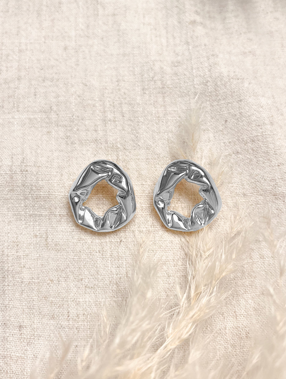 Aretes Circulo Plateado J9