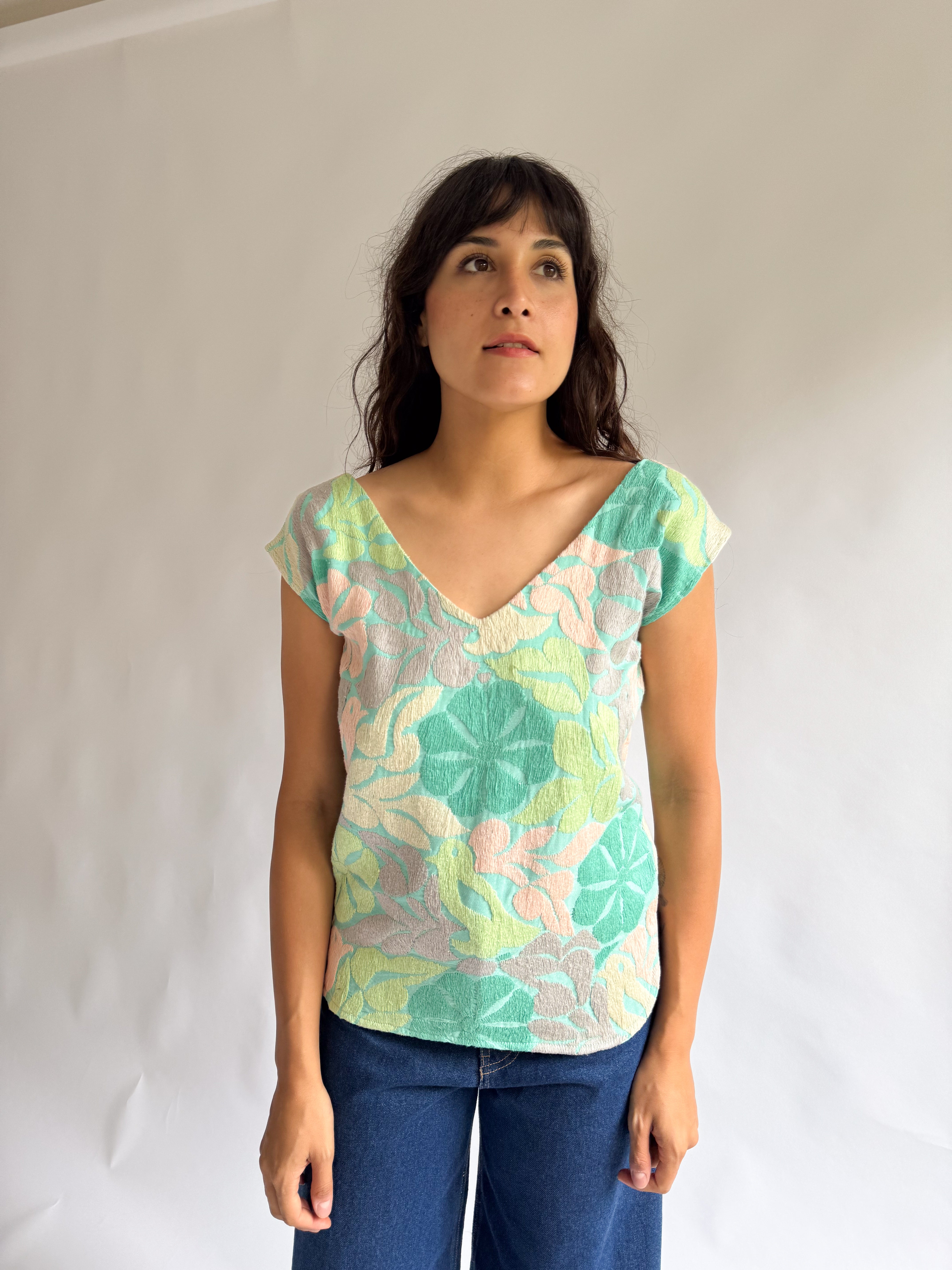 Blusa Jalapa V Verde / Tonos Verdes