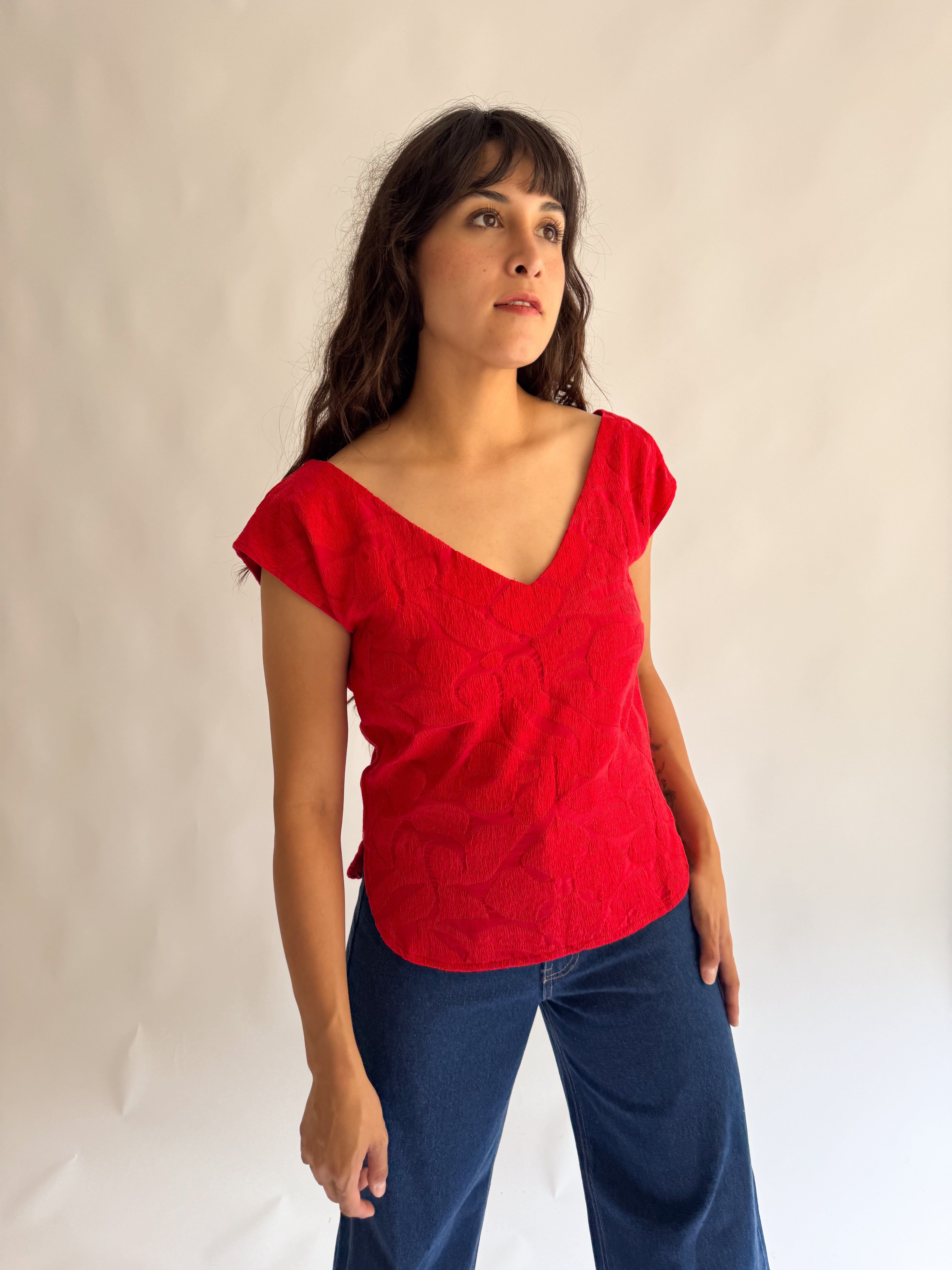 Blusa Jalapa V Rojo Monocromático