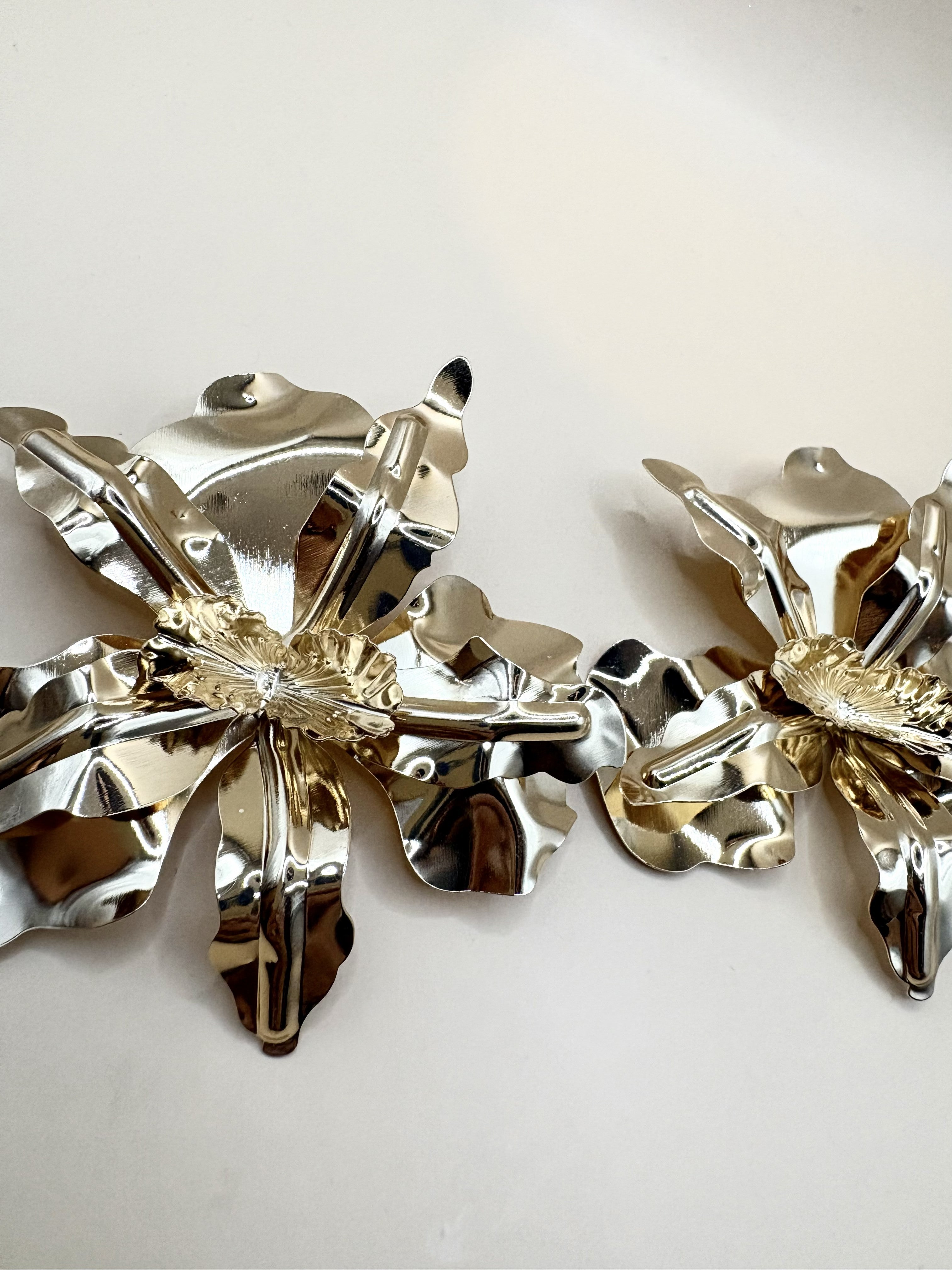 Aretes Hoja Dorada N56